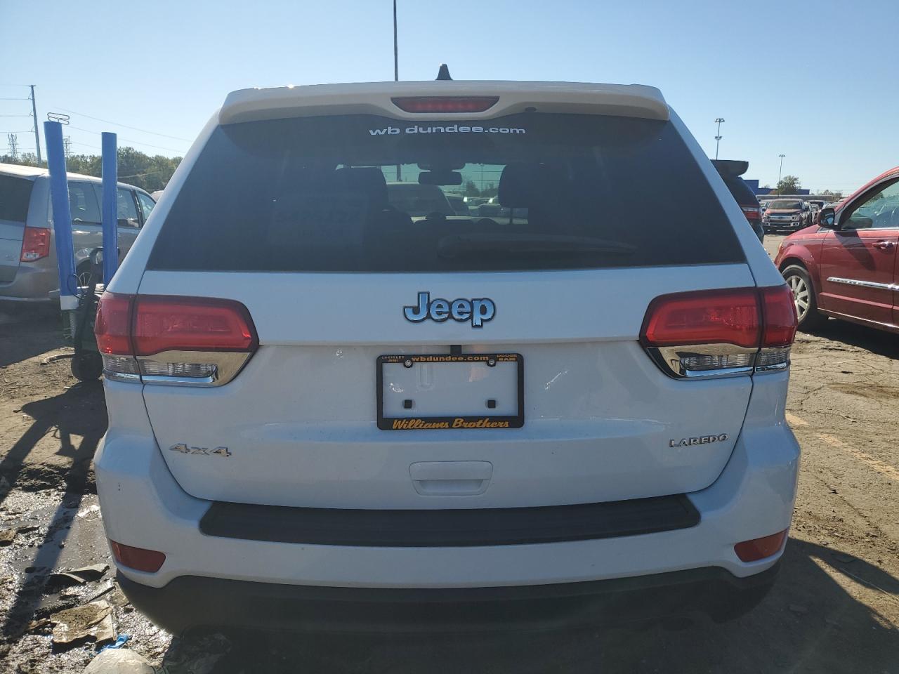 2015 Jeep Grand Cherokee VIN 1C4RJFAGXFC133665 Copart auction photo, front end damage thumbnail 6