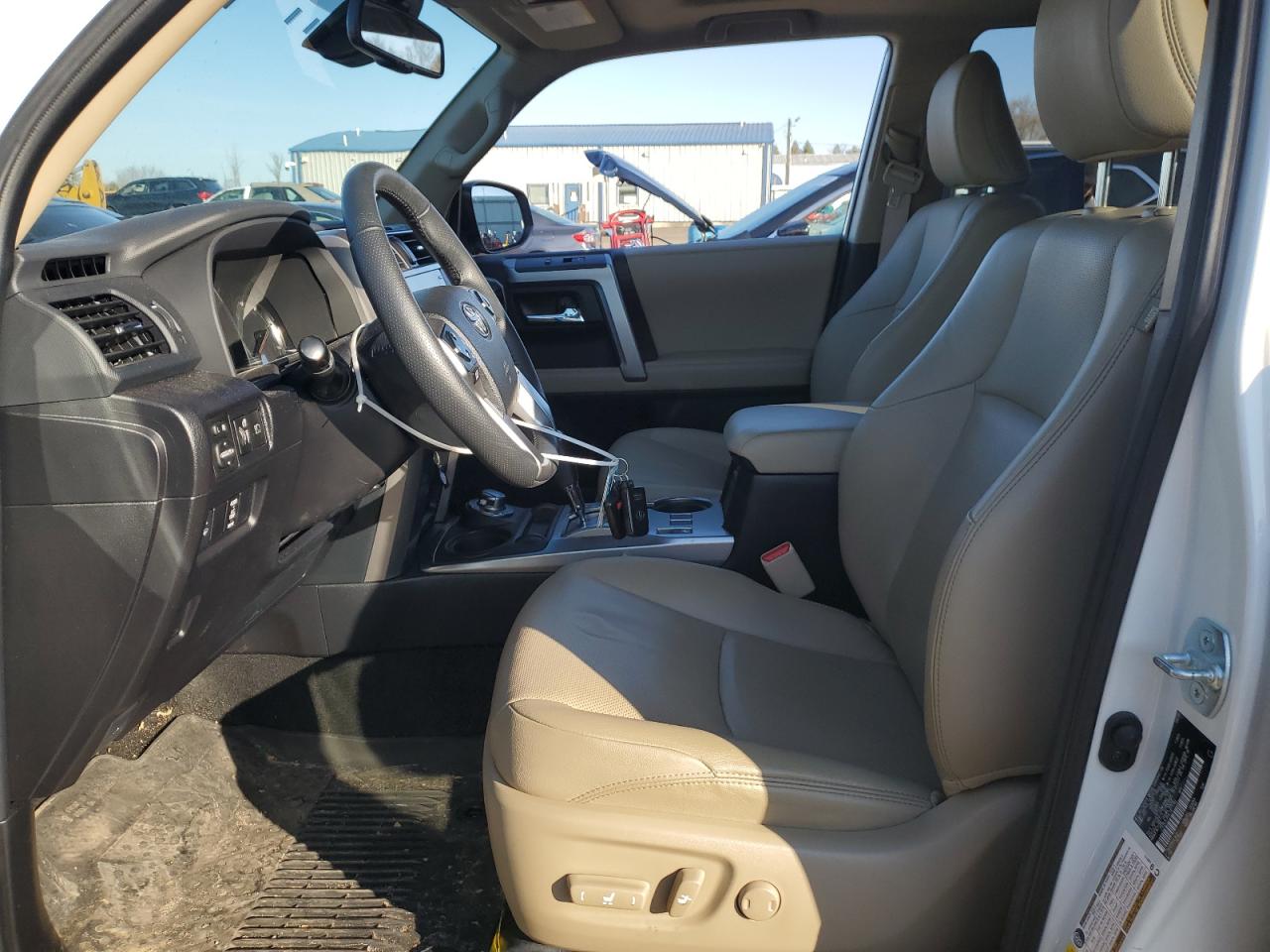 2020 Toyota 4Runner VIN JTEBU5JR4L5813786 Copart auction photo, front end / undercarriage damage thumbnail 7