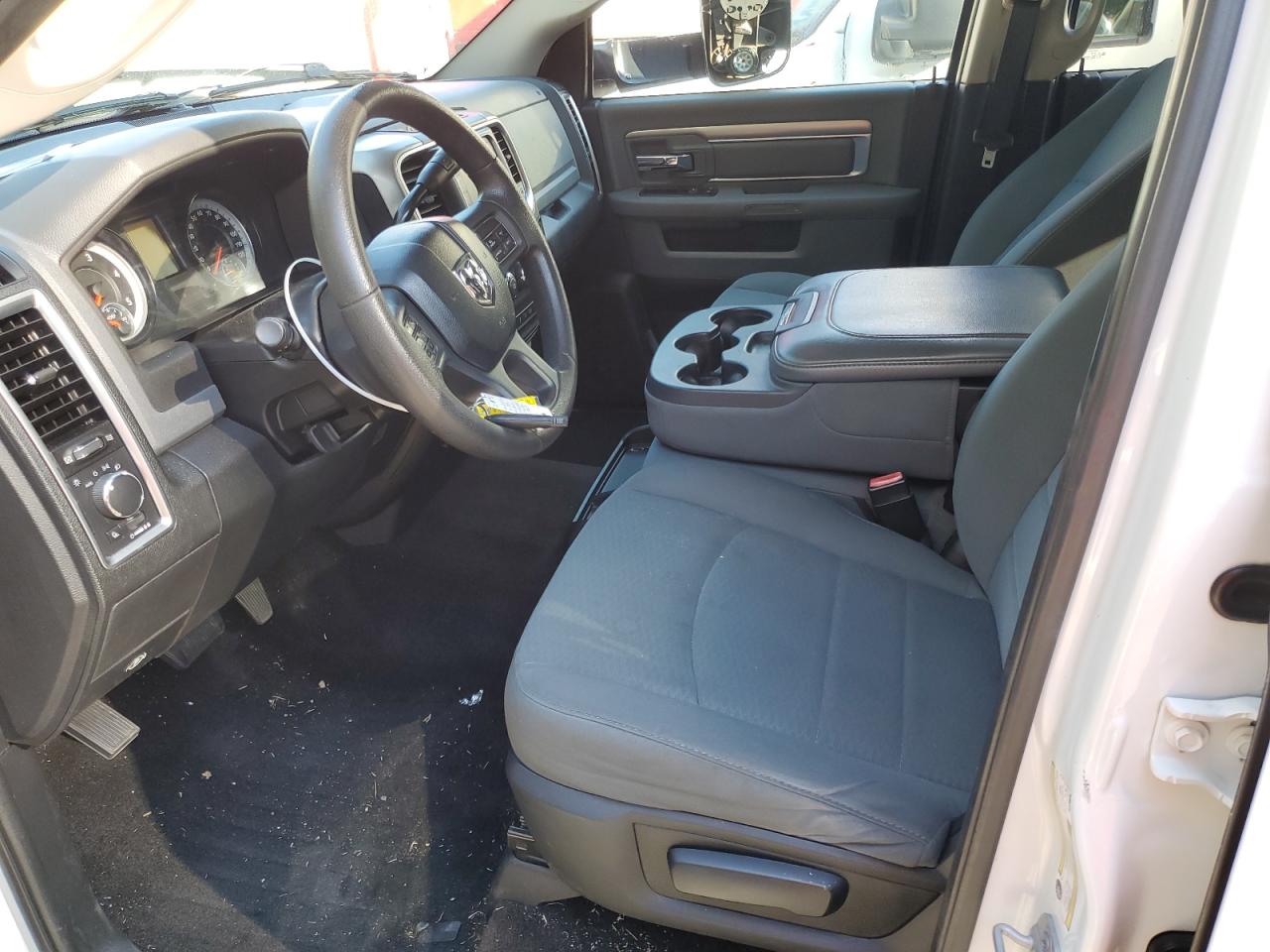 2014 RAM 3500 VIN 3C63RRHL4EG178879 Copart auction photo, front end damage thumbnail 7