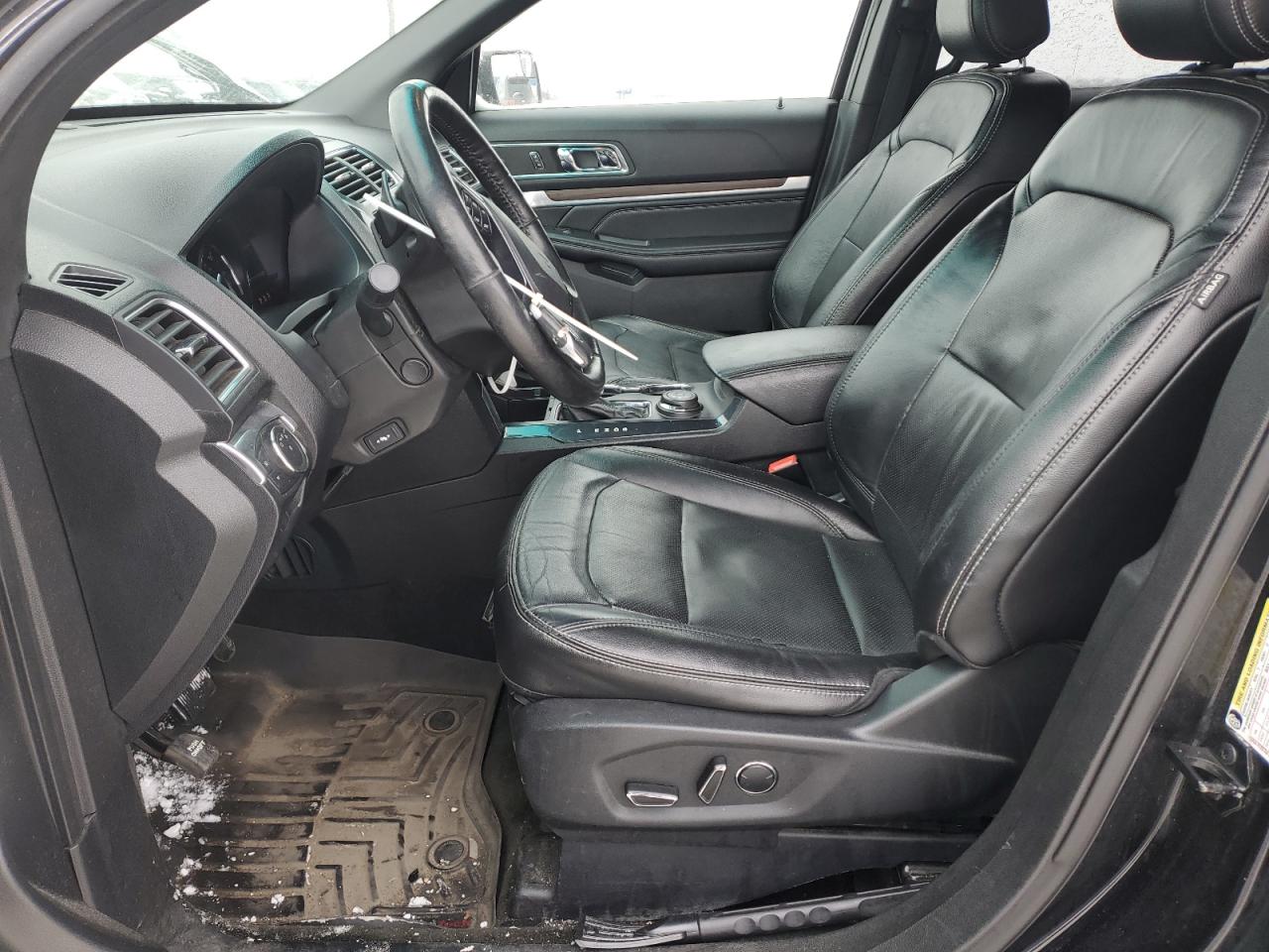 2016 Ford Explorer VIN 1FM5K8F83GGC25778 Copart auction photo, front end / undercarriage damage thumbnail 7