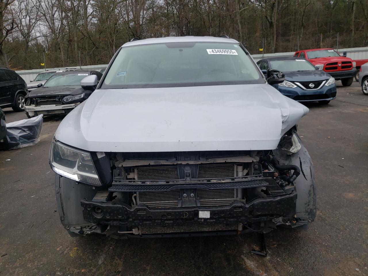 2018 Volkswagen Tiguan VIN 3VV0B7AX1JM013922 Copart auction photo, front end damage thumbnail 5