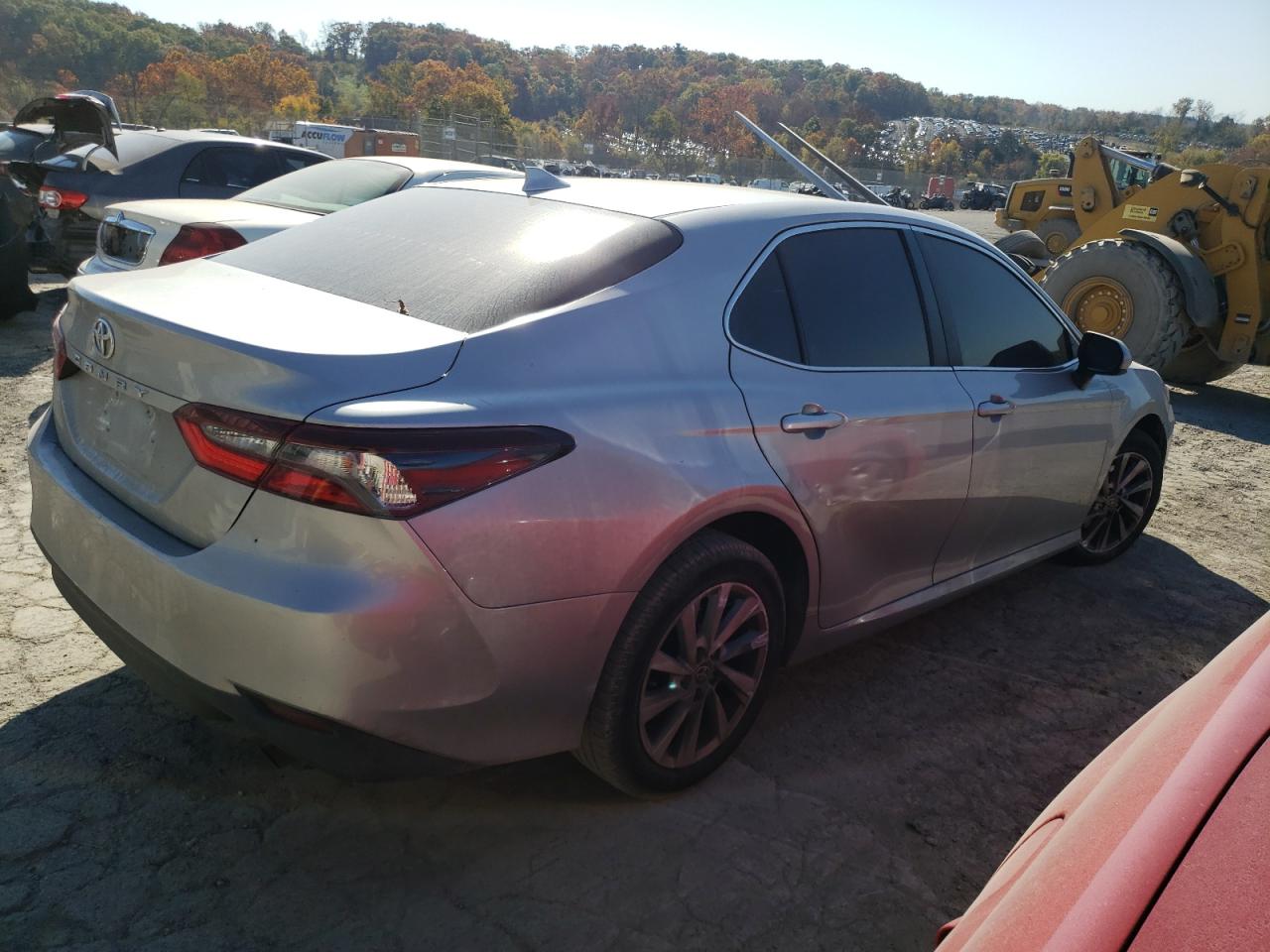 2022 Toyota Camry VIN 4T1C11AK7NU008737 Copart auction photo, front end damage thumbnail 3