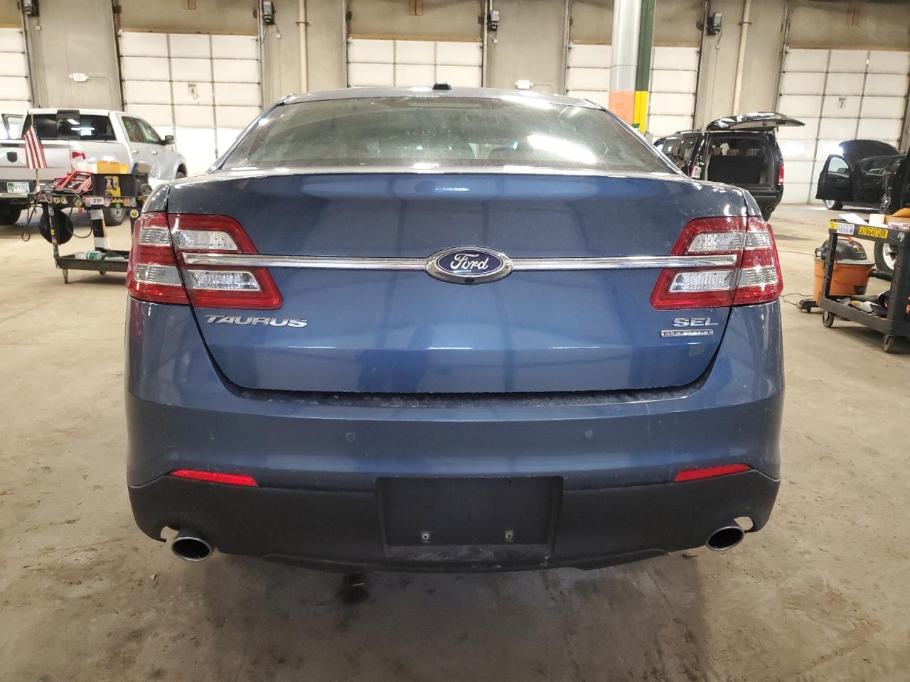 2018 Ford Taurus VIN 1FAHP2E82JG142373 Copart auction photo, front end damage thumbnail 6