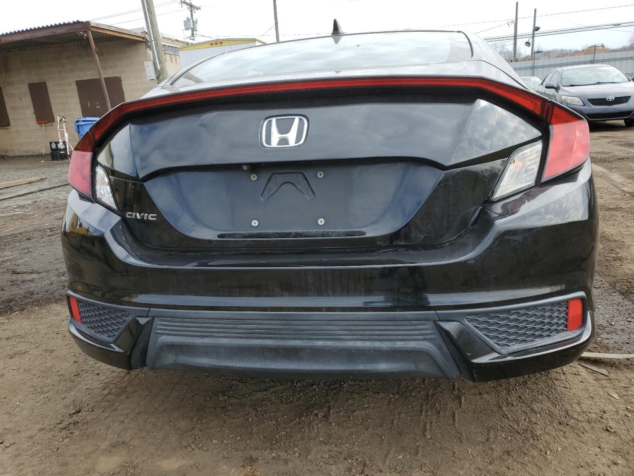 2018 Honda Civic VIN 2HGFC3B75JH353555 Copart auction photo, front end / side damage thumbnail 6