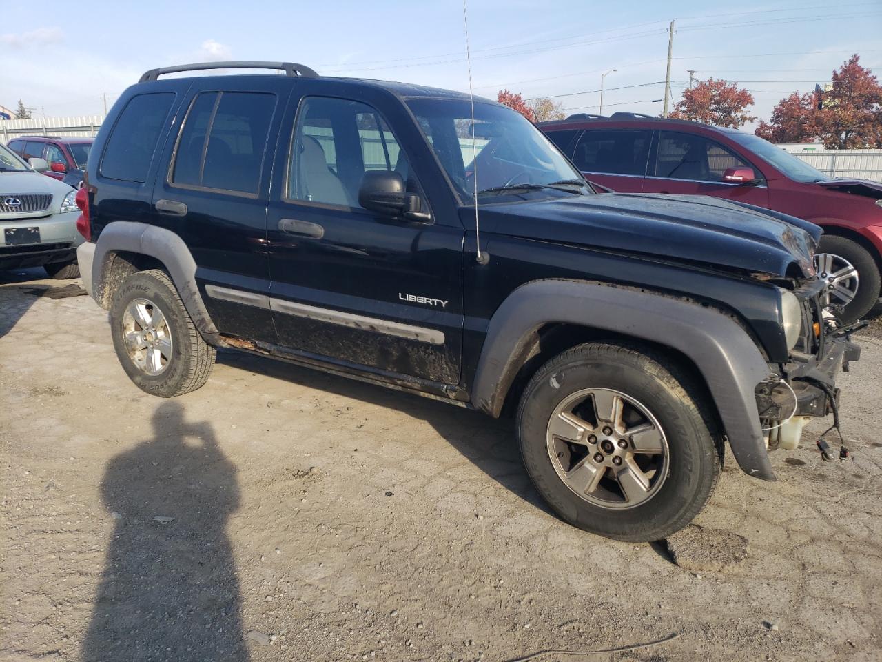 2004 Jeep Liberty (North America) VIN 1J4GL48K14W156841 Copart auction photo, front end damage thumbnail 4