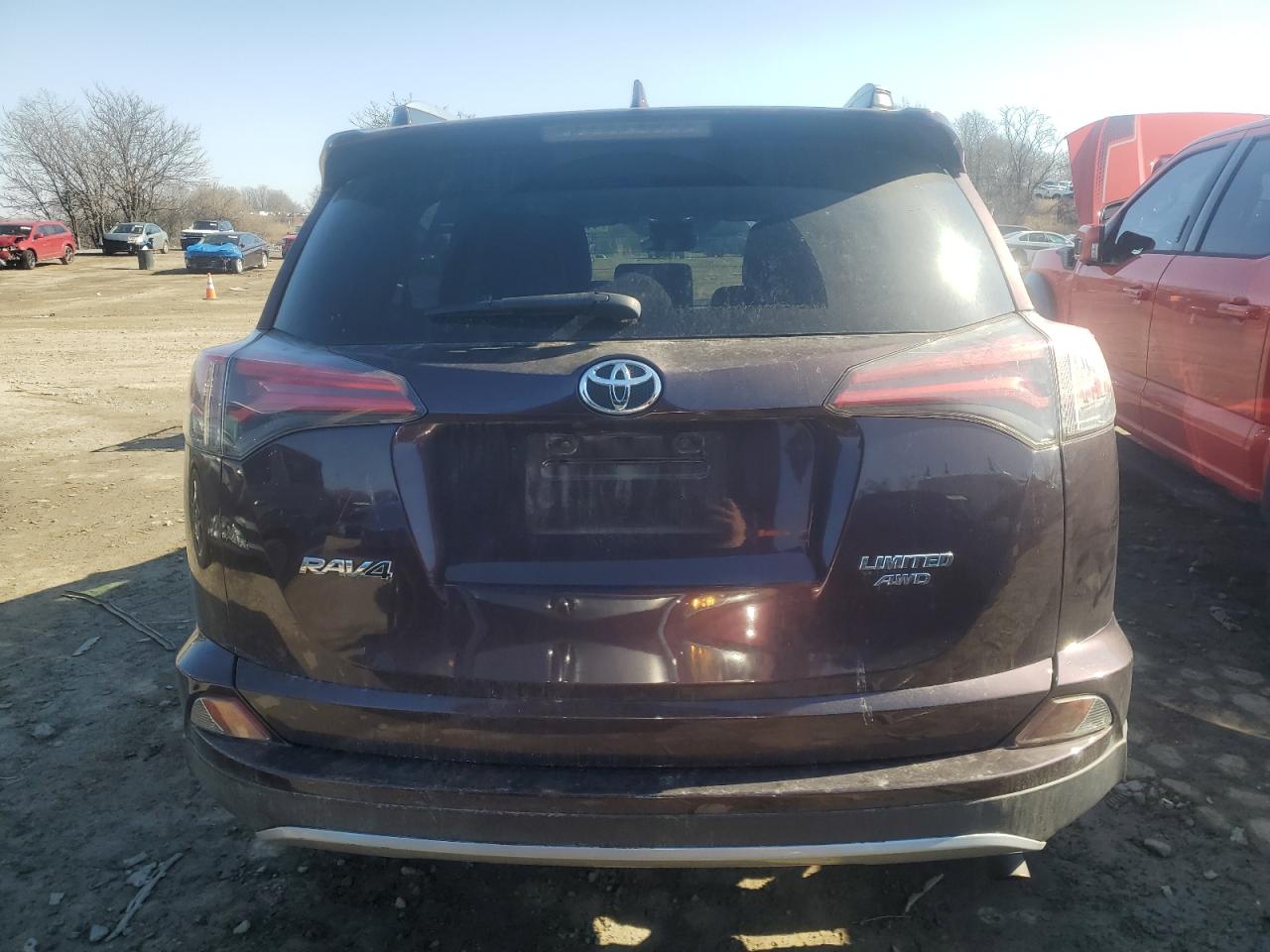 2018 Toyota RAV 4 VIN 2T3DFREV6JW734292 Copart auction photo, front end / side damage thumbnail 6