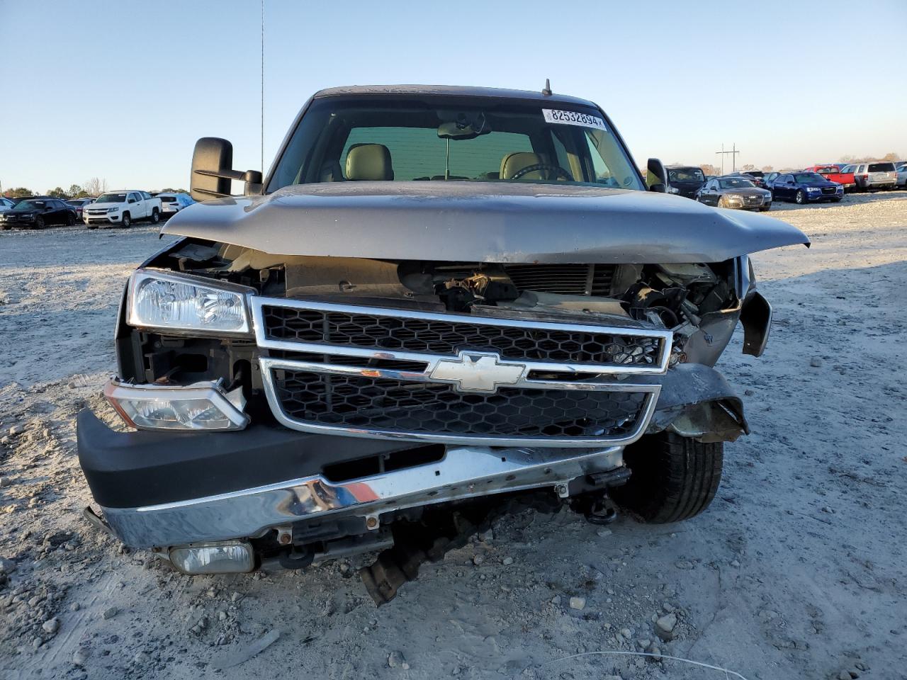 2006 Chevrolet Silverado VIN 1GCHK23D56F187149 Copart auction photo, front end / burn - engine damage thumbnail 5