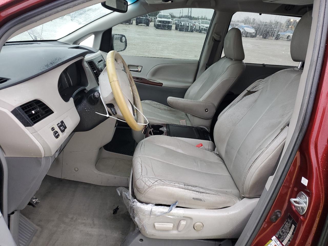 2012 Toyota Sienna VIN 5TDYK3DC7CS230722 Copart auction photo, rear end damage thumbnail 7