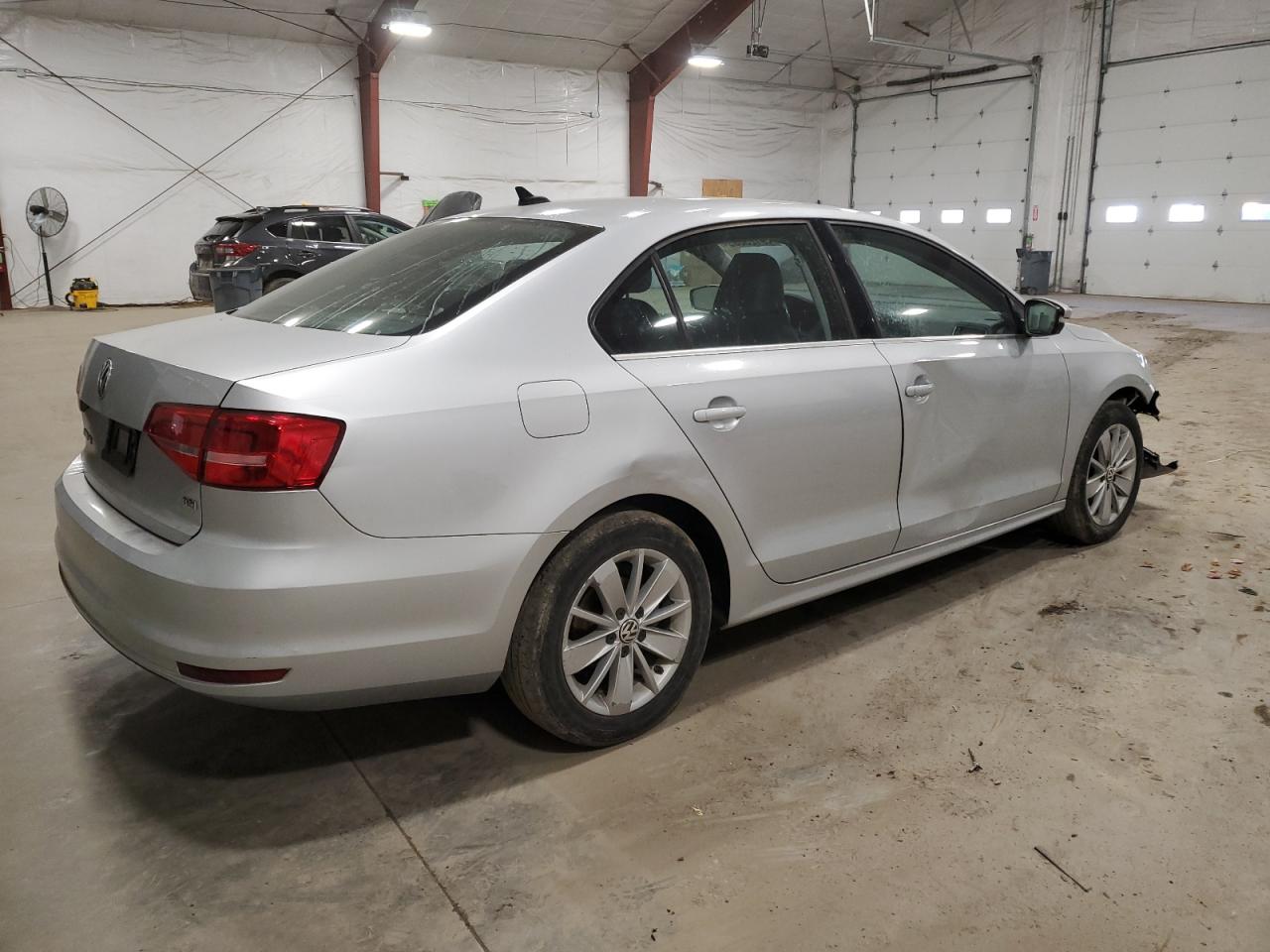 2015 Volkswagen Jetta VIN 3VWD17AJ8FM234114 Copart auction photo, front end / side damage thumbnail 3