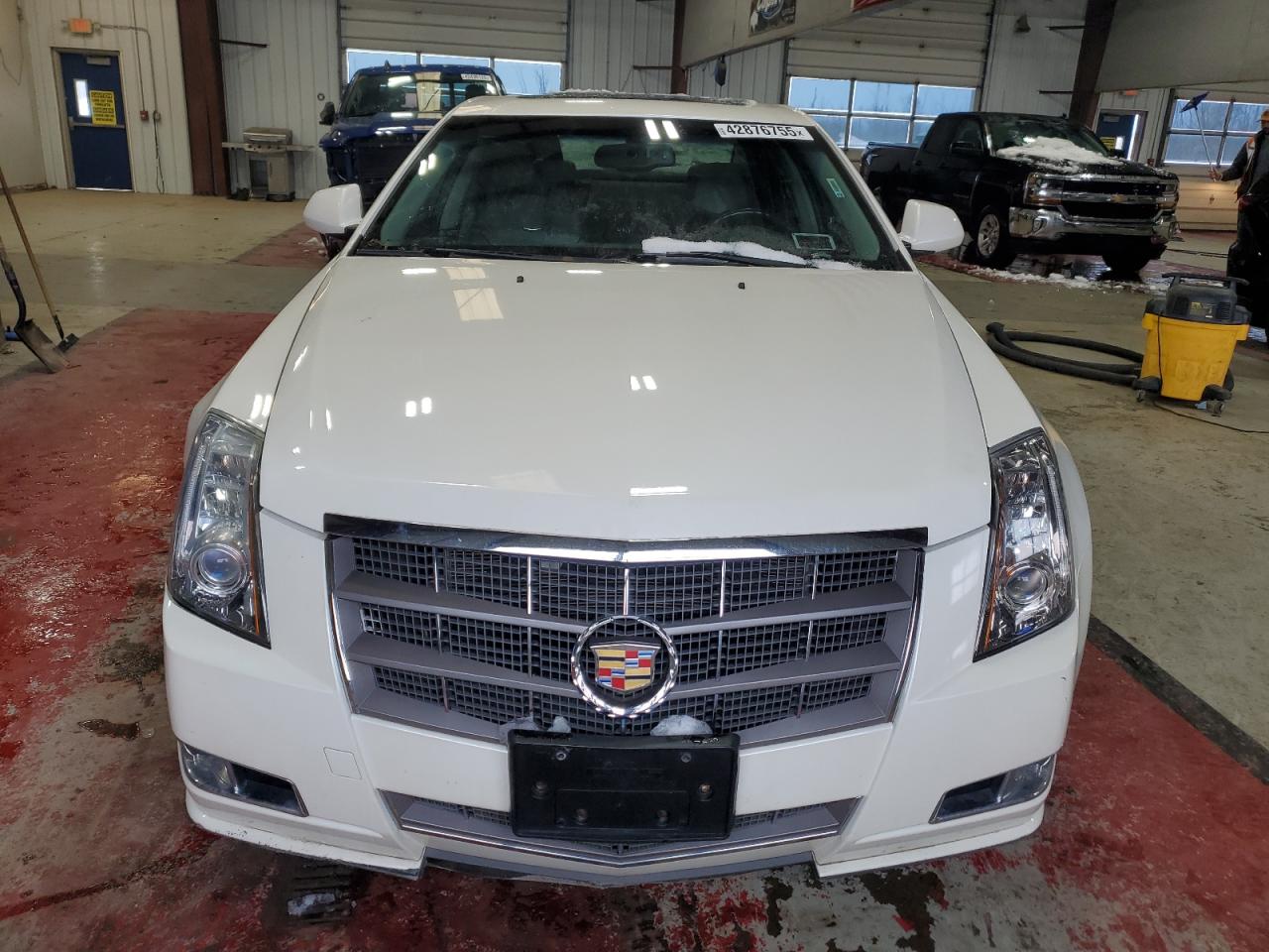 2010 Cadillac CTS VIN 1G6DL5EV2A0114340 Copart auction photo, front end / normal wear damage thumbnail 5