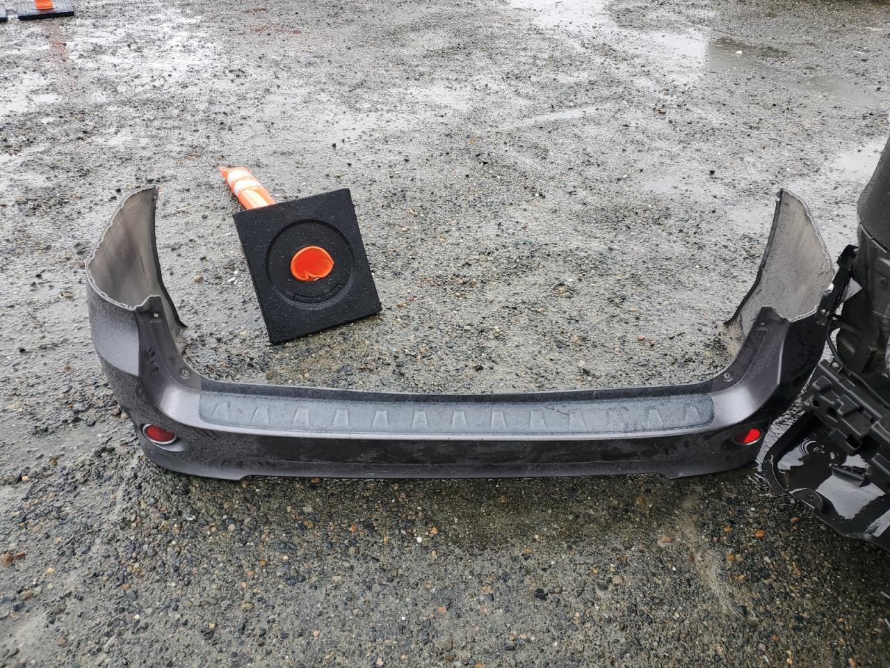 2015 Toyota Sienna VIN 5TDXK3DC1FS601258 Copart auction photo, rear end / side damage thumbnail 13