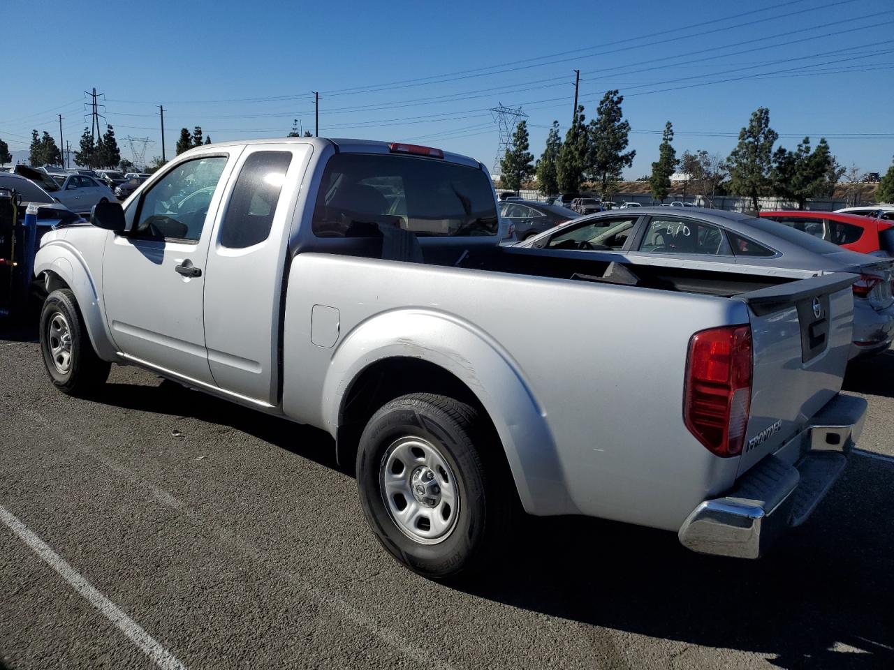 2016 Nissan Navara (Frontier) VIN 1N6BD0CT6GN764836 Copart auction photo, front end damage thumbnail 2