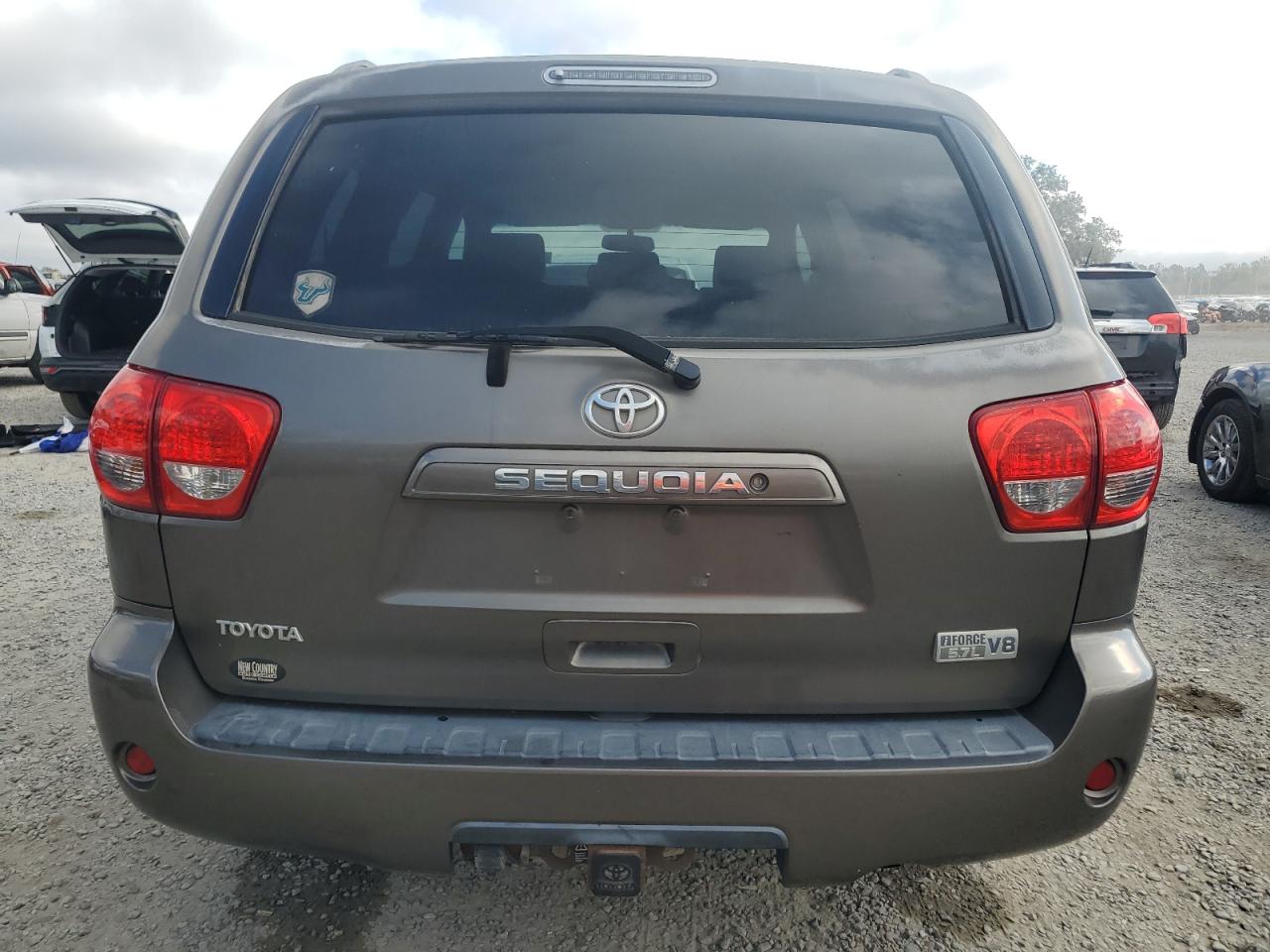 2008 Toyota Sequoia VIN 5TDBY64A58S014248 Copart auction photo, minor dent/scratches damage thumbnail 6