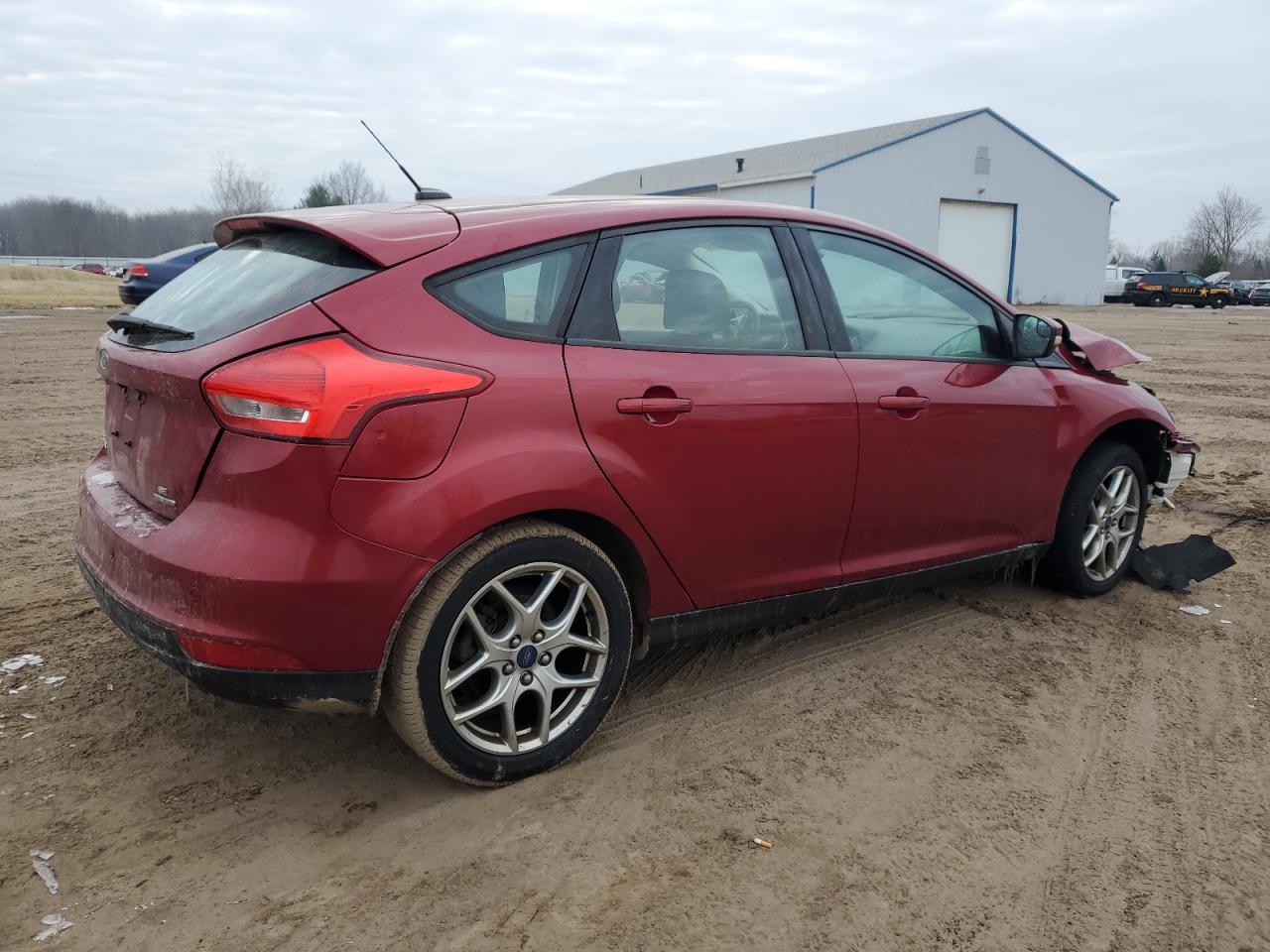 2015 Ford Focus VIN 1FADP3K27FL280400 Copart auction photo, front end damage thumbnail 3