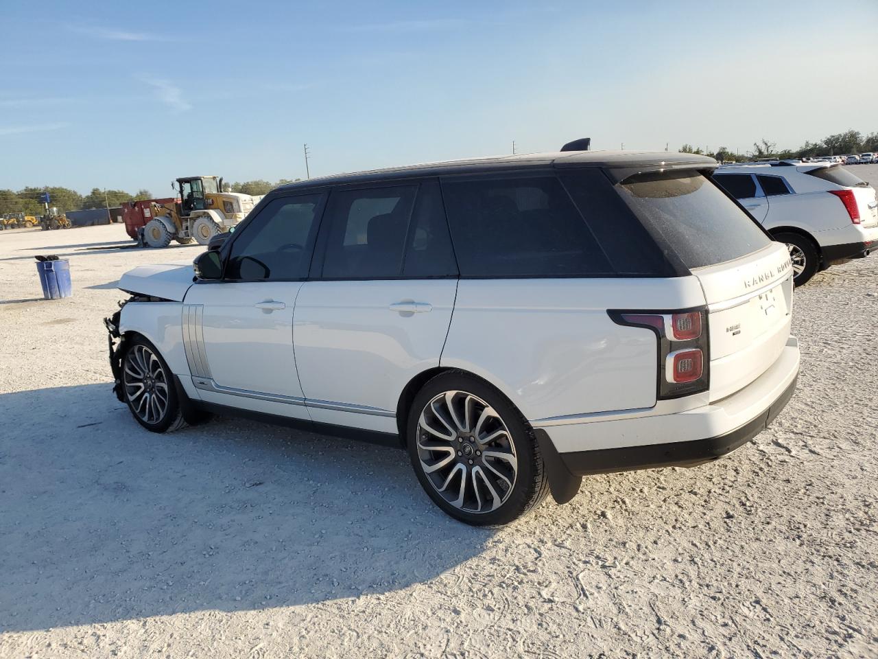 2020 Land Rover Range Rover VIN SALGS2RU5LA571565 Copart auction photo, front end / minor dent/scratches damage thumbnail 2