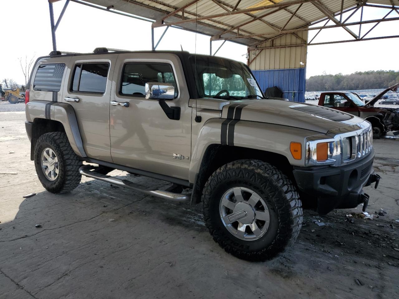2006 Hummer H3 VIN 5GTDN136768170528 Copart auction photo, minor dent/scratches damage thumbnail 4