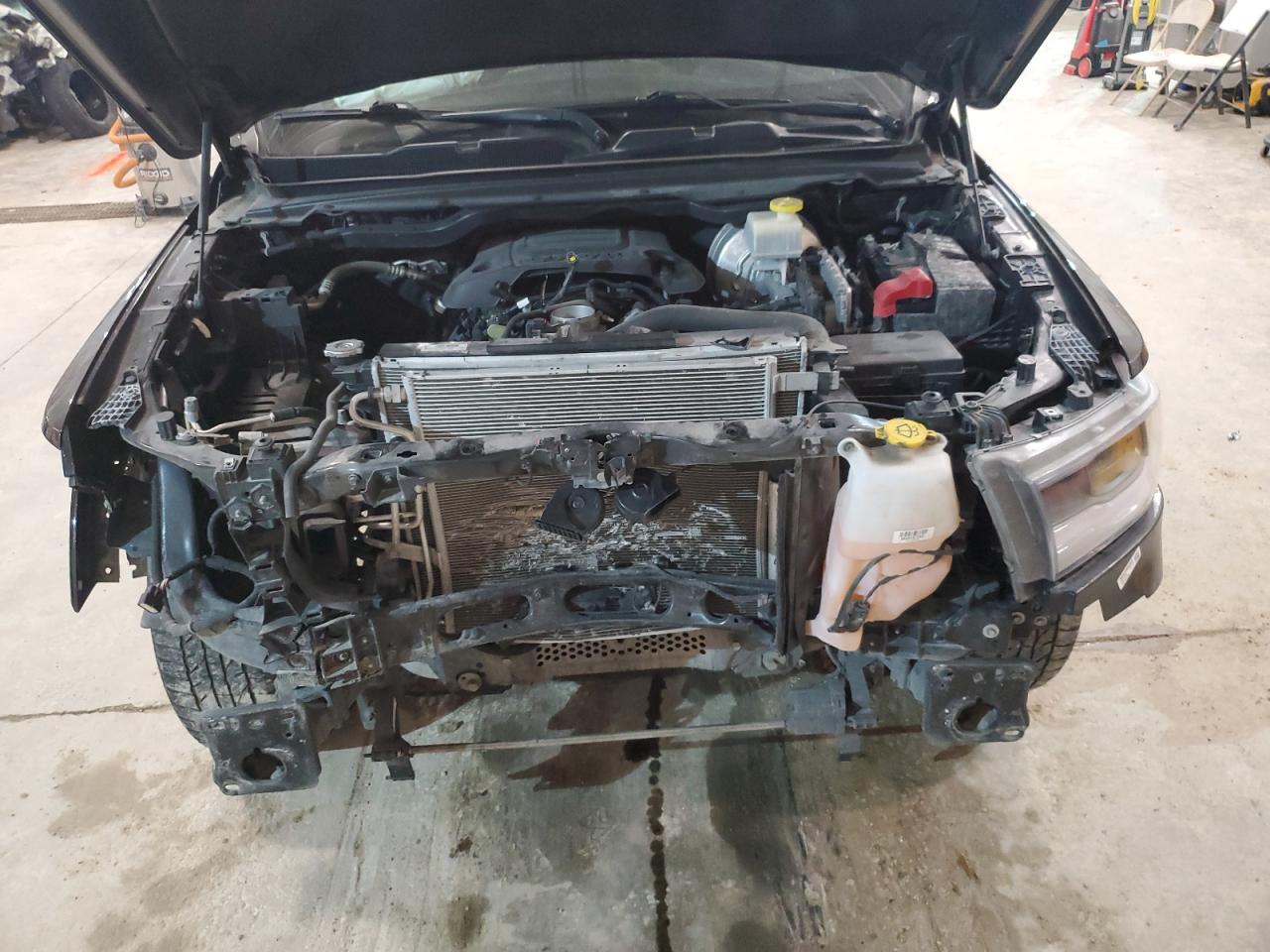 2019 RAM 1500 VIN 1C6SRFJT7KN911045 Copart auction photo, front end / minor dent/scratches damage thumbnail 11