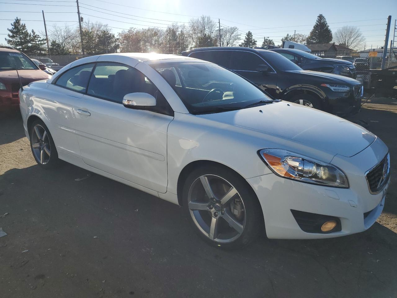 2012 Volvo C70 VIN YV1672MC6CJ128774 Copart auction photo, rear end damage thumbnail 4