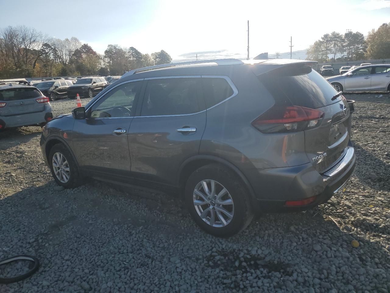 2020 Nissan Rogue VIN JN8AT2MT6LW017838 Copart auction photo, front end damage thumbnail 2