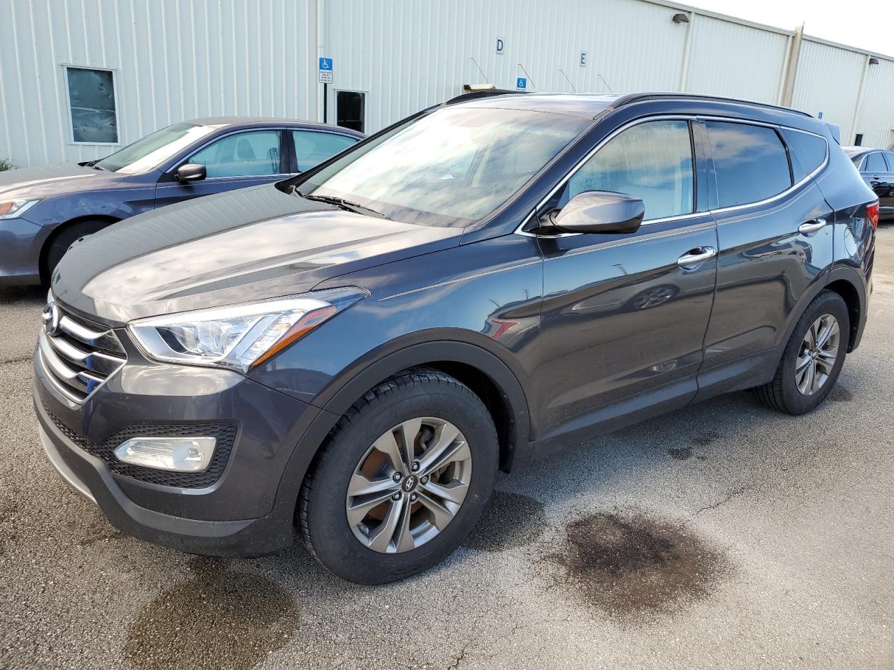 2016 Hyundai Santa Fe VIN 5XYZU3LB1GG374339