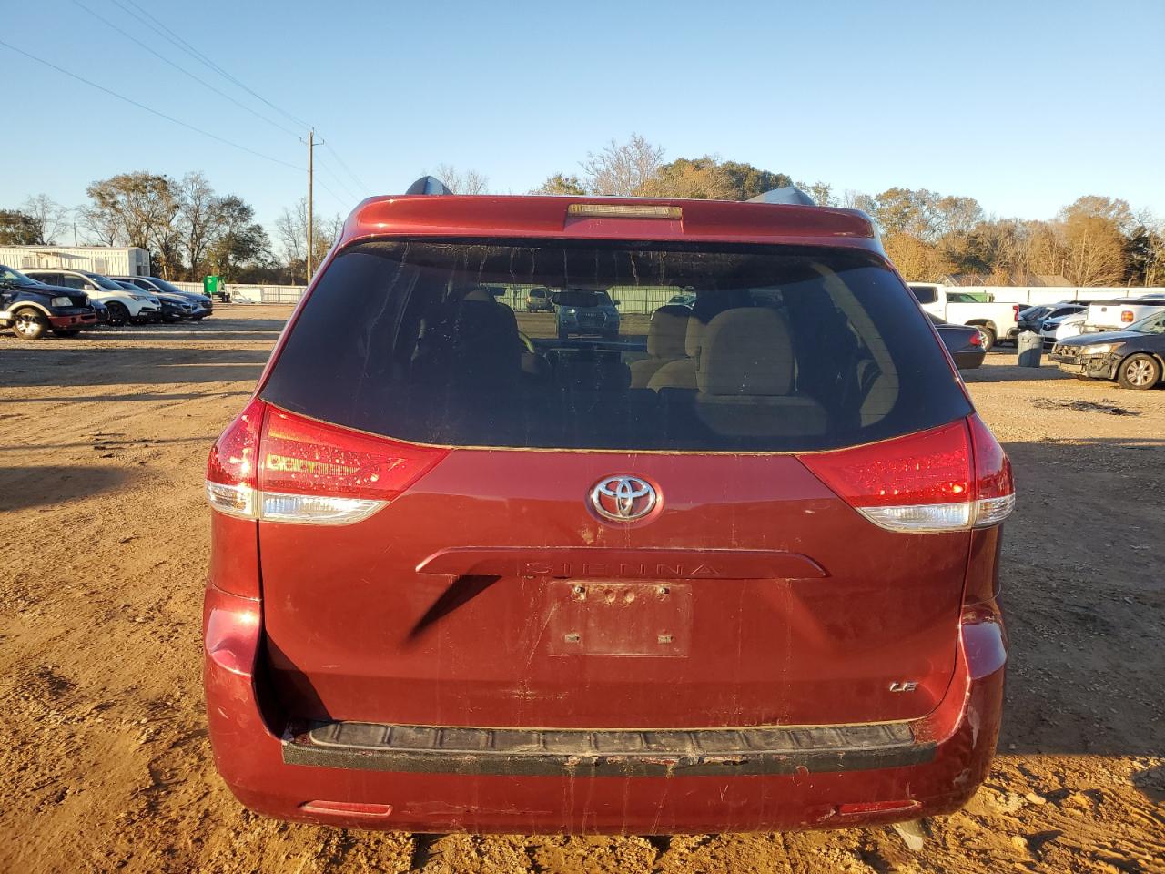 2014 Toyota Sienna VIN 5TDKK3DC6ES484933 Copart auction photo, front end / side damage thumbnail 6
