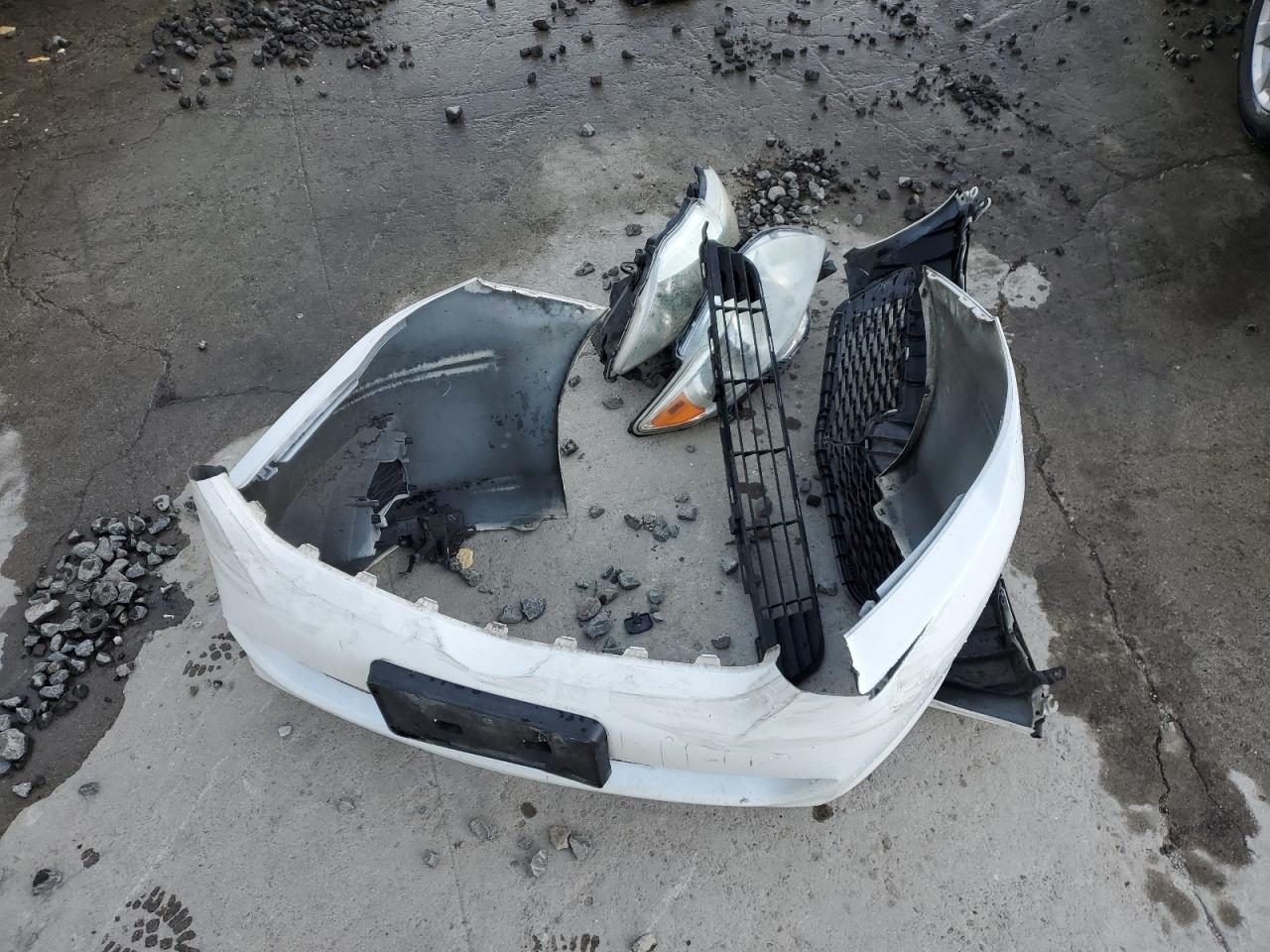 2010 Toyota Corolla VIN 1NXBU4EE4AZ316483 Copart auction photo, front end damage thumbnail 12