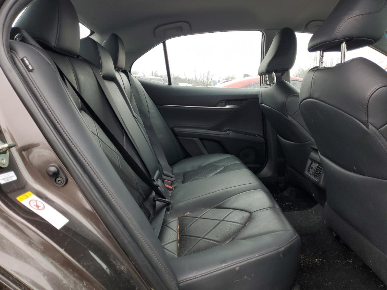 2018 Toyota Camry VIN 4T1B11HK2JU158072 Copart auction photo, rear end / side damage thumbnail 10