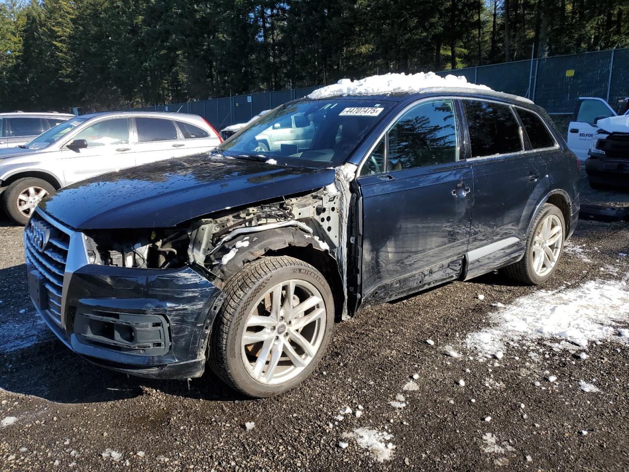 2017 Audi Q7 VIN WA1VAAF7XHD056040