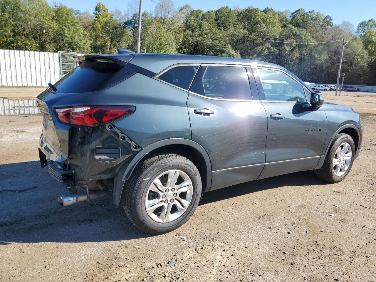 2019 Chevrolet Blazer VIN 3GNKBBRA2KS682831 Copart auction photo, rear end damage thumbnail 3