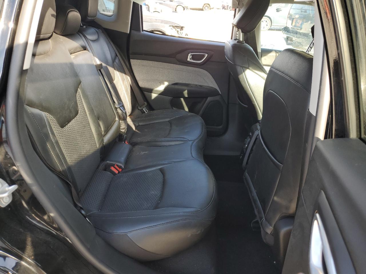 2022 Jeep Compass VIN 3C4NJCBB2NT137731 Copart auction photo, rollover damage thumbnail 11
