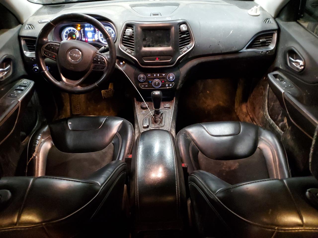 2019 Jeep Grand Cherokee VIN 1C4PJMLB6KD182301 Copart auction photo, front end damage thumbnail 8