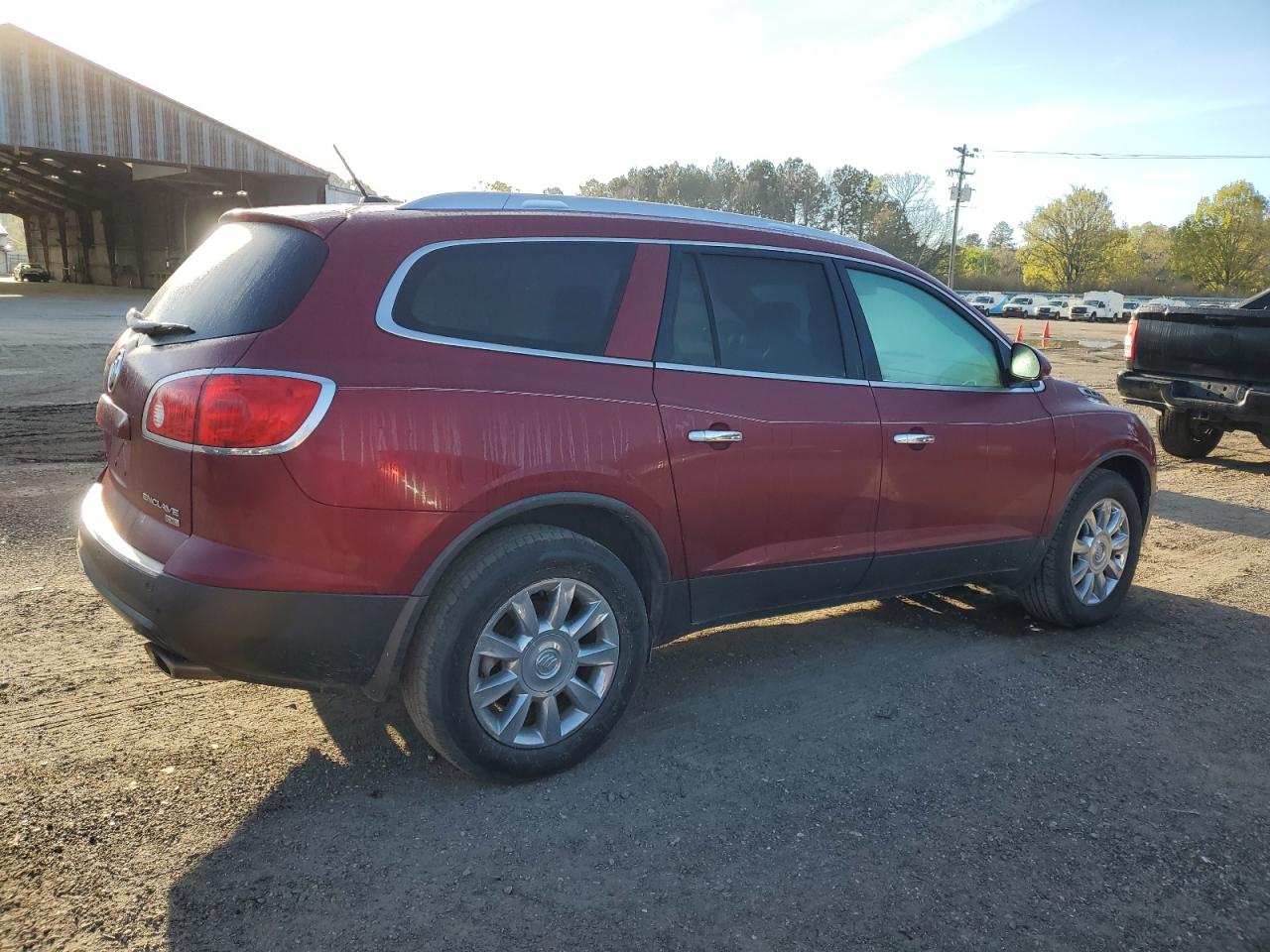 2011 Buick Enclave VIN 5GAKRCED8BJ298968 Copart auction photo, front end damage thumbnail 3