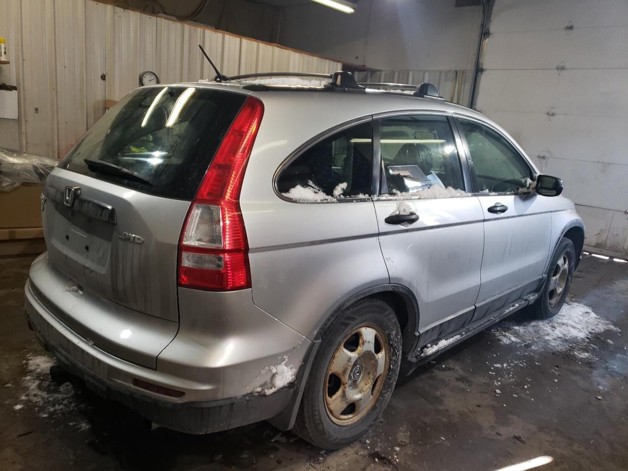 2010 Honda CR-V VIN JHLRE4H32AC002477 Copart auction photo, undercarriage / minor dent/scratches damage thumbnail 3