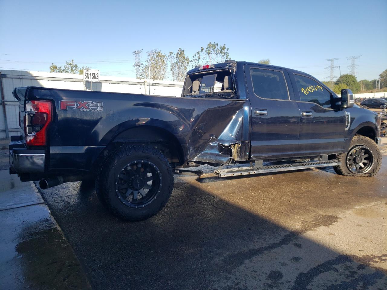 2022 Ford F350 VIN 1FT7W3BN2NED53597 Copart auction photo, rollover damage thumbnail 3