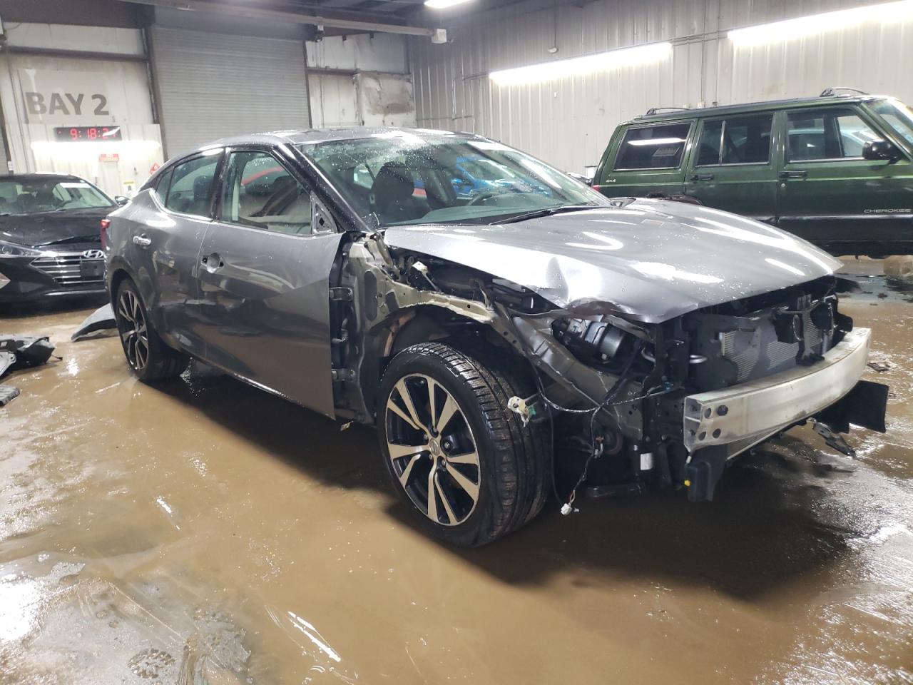 2017 Nissan Maxima VIN 1N4AA6APXHC379914 Copart auction photo, front end damage thumbnail 4
