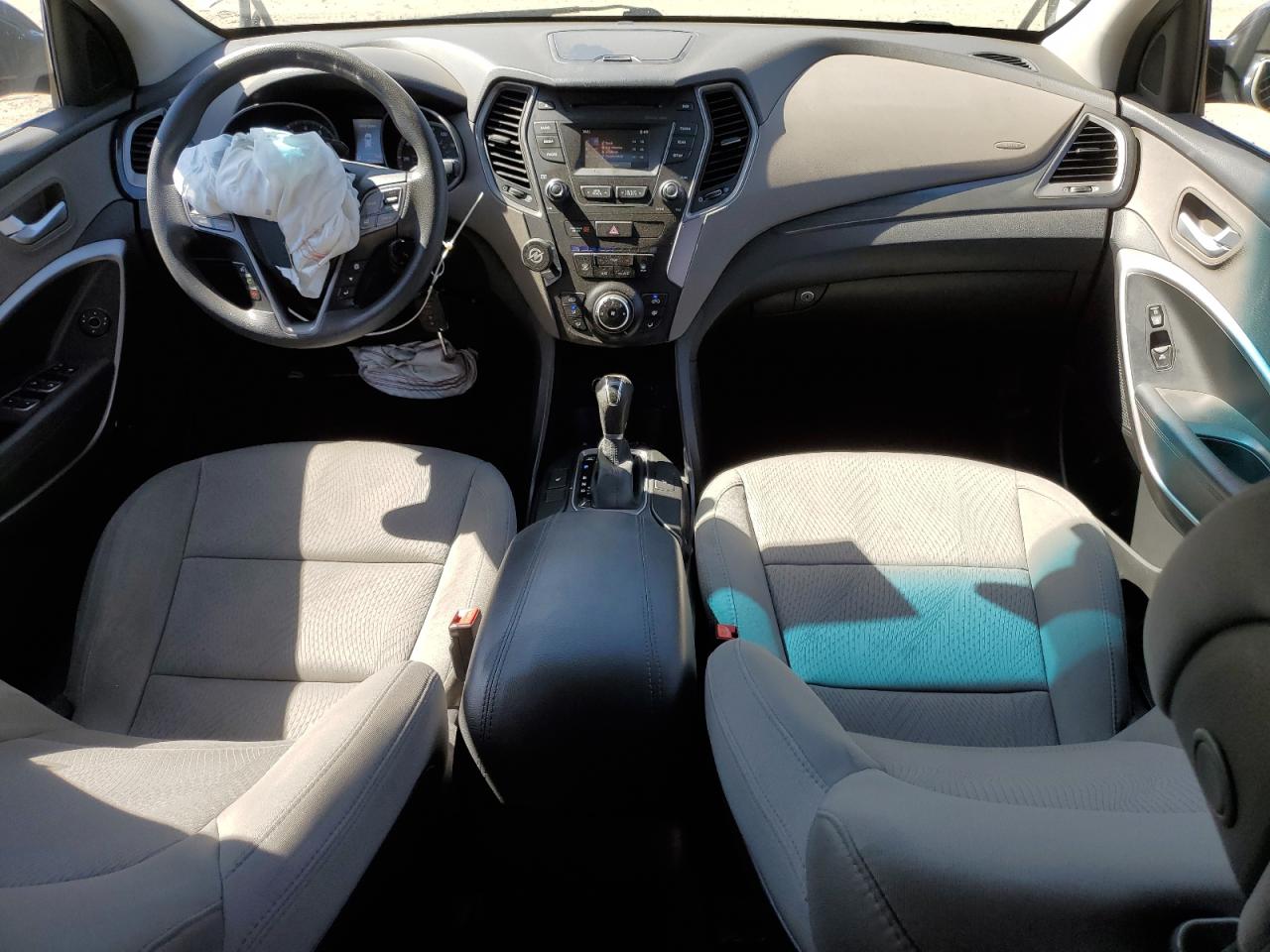 2016 Hyundai Santa Fe VIN 5XYZU3LB8GG377786 Copart auction photo, front end damage thumbnail 8