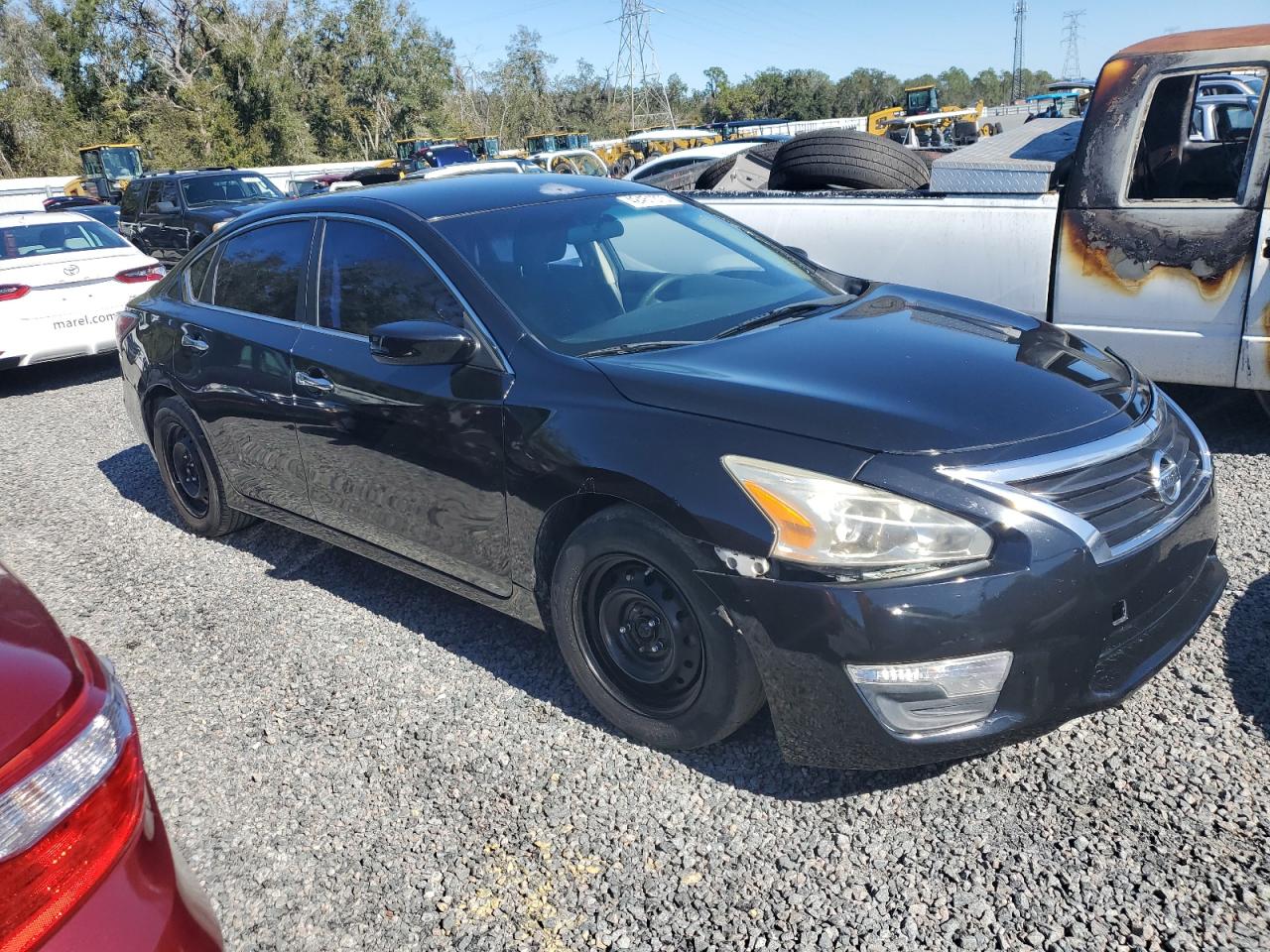2015 Nissan Altima VIN 1N4AL3AP1FC261983 Copart auction photo, front end / rear end damage thumbnail 4