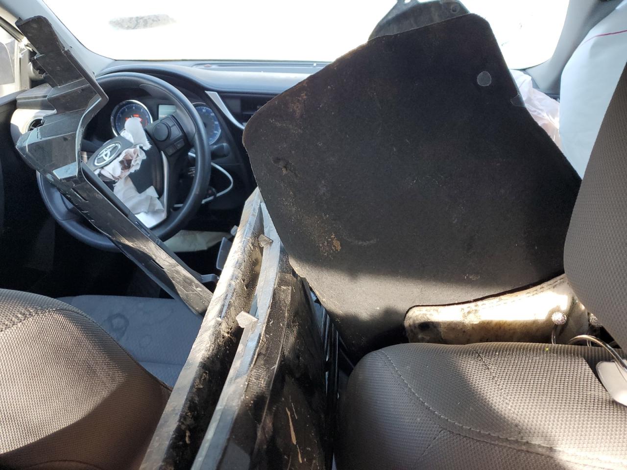 2018 Toyota Corolla VIN 2T1BURHE5JC981645 Copart auction photo, front end / frame damage damage thumbnail 8
