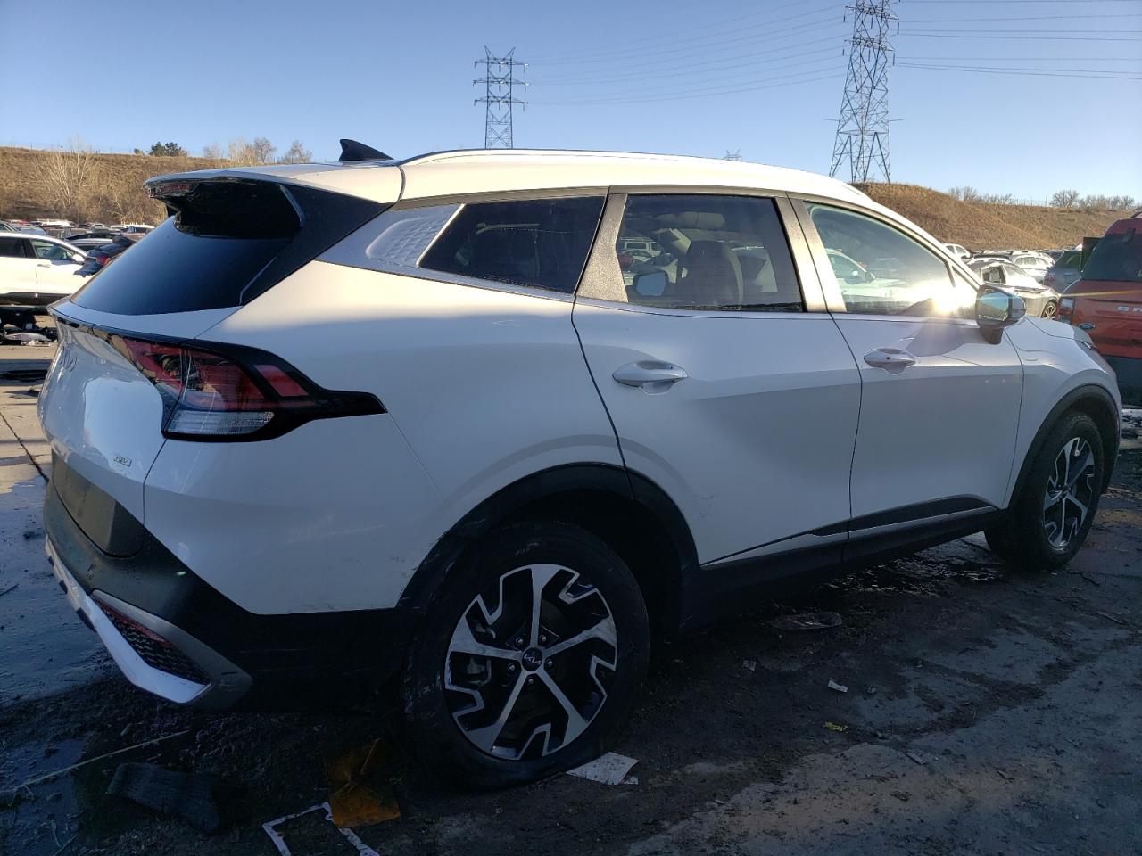 2023 KIA Sportage VIN KNDPVCAG8P7055634 Copart auction photo, rear end / side damage thumbnail 3
