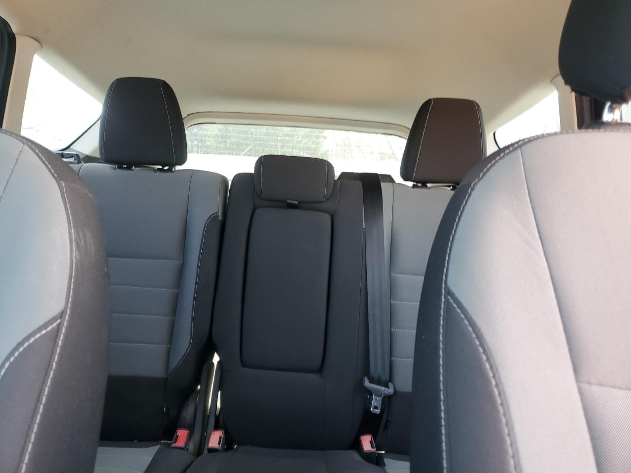 2016 Ford Escape VIN 1FMCU9GX8GUC03600 Copart auction photo, minor dent/scratches damage thumbnail 10