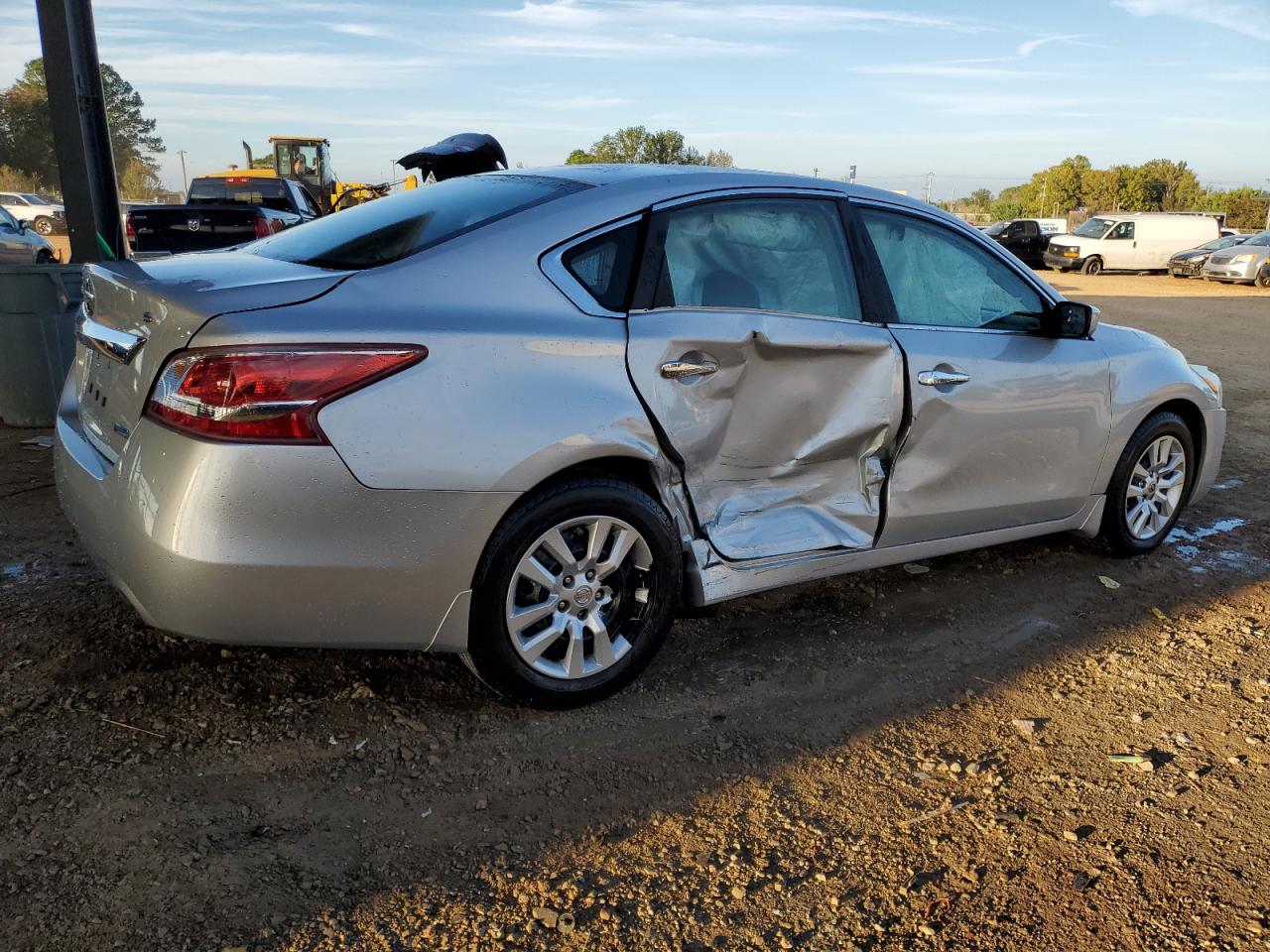 2013 Nissan Altima VIN 1N4AL3AP0DN429016 Copart auction photo, side / rear end damage thumbnail 3