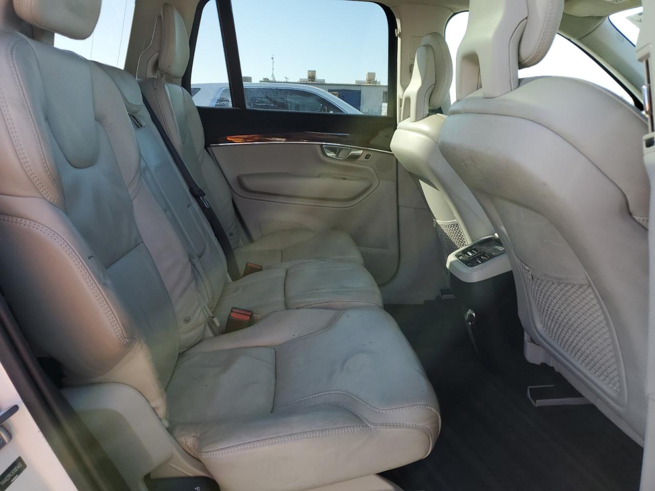 2016 Volvo XC90 VIN YV4A22PK2G1083403 Copart auction photo, rear end / side damage thumbnail 11