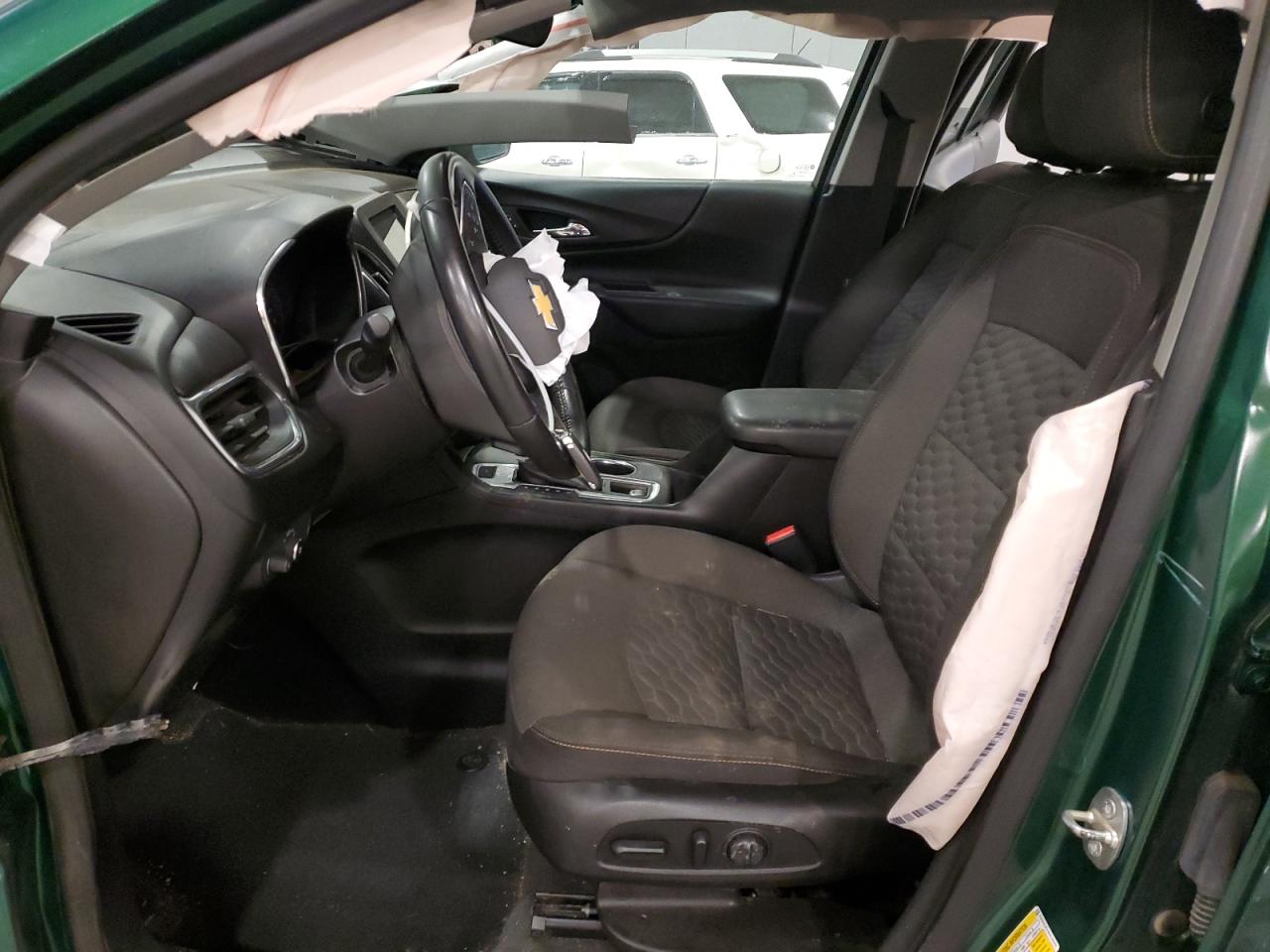 2019 Chevrolet Equinox VIN 2GNAXUEV4K6130005 Copart auction photo, front end / side damage thumbnail 7