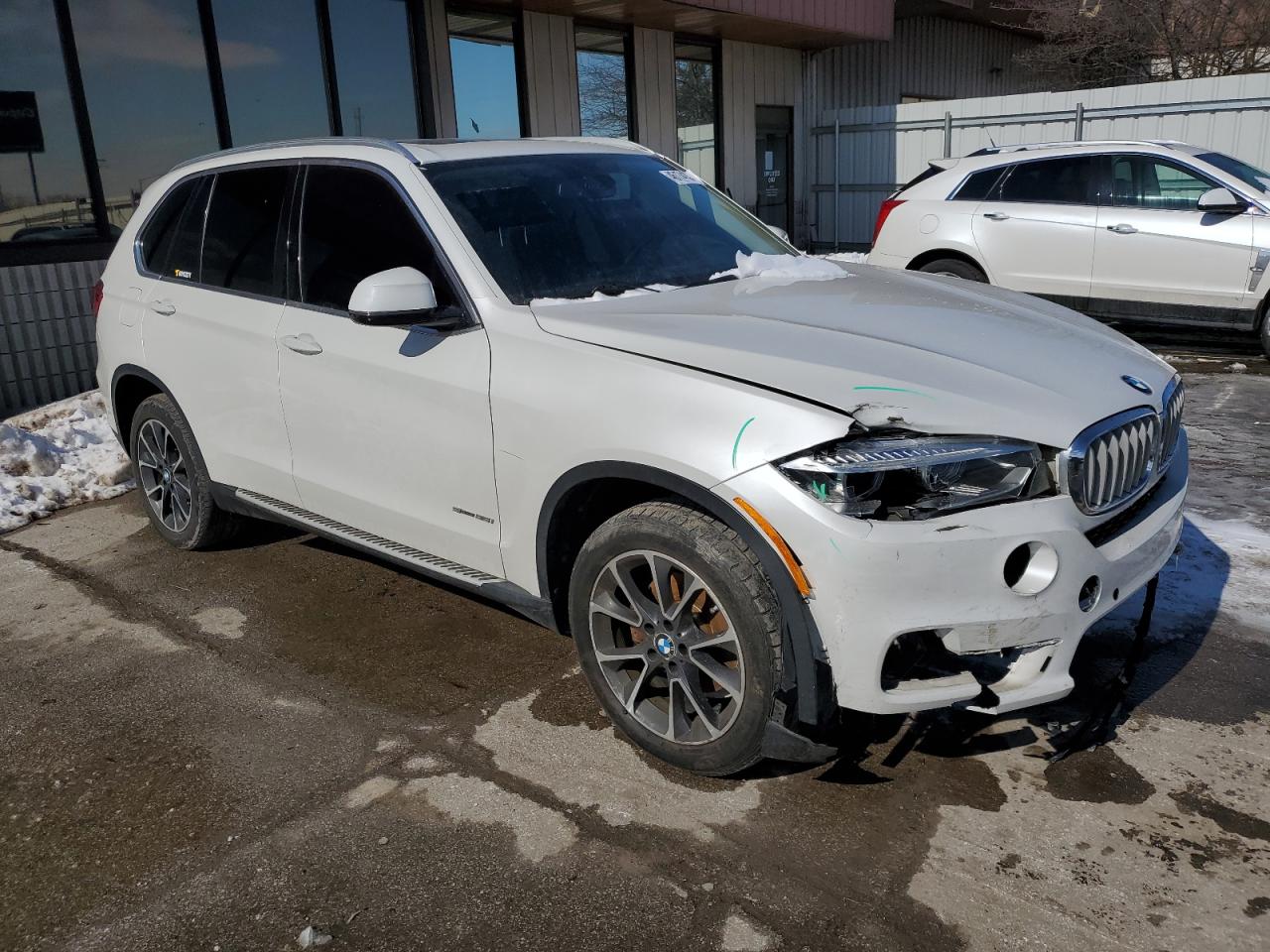 2015 BMW X5 VIN 5UXKR2C57F0H41211 Copart auction photo, front end / undercarriage damage thumbnail 4