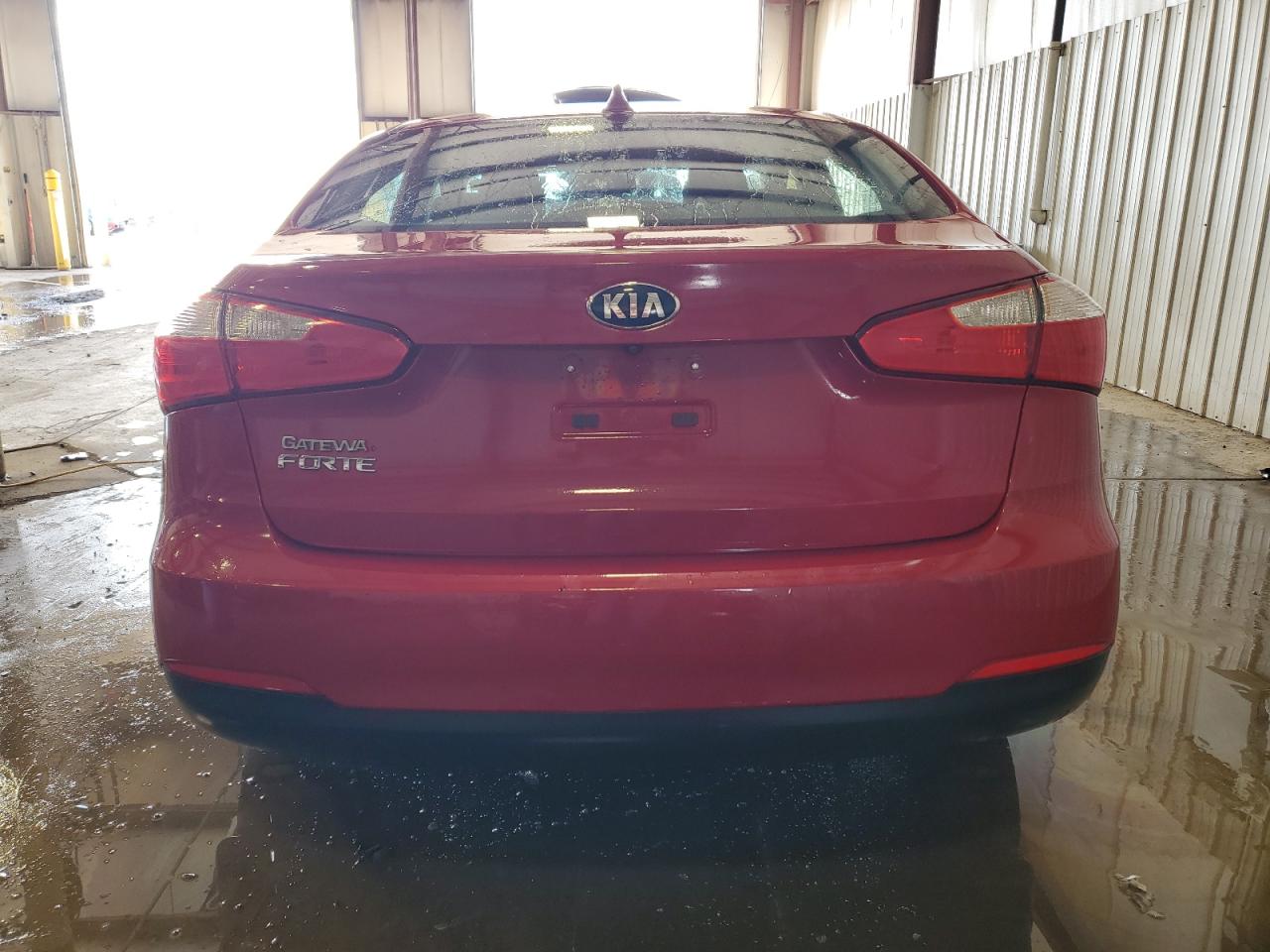 2016 KIA Forte VIN KNAFX4A68G5535118 Copart auction photo, front end / side damage thumbnail 6