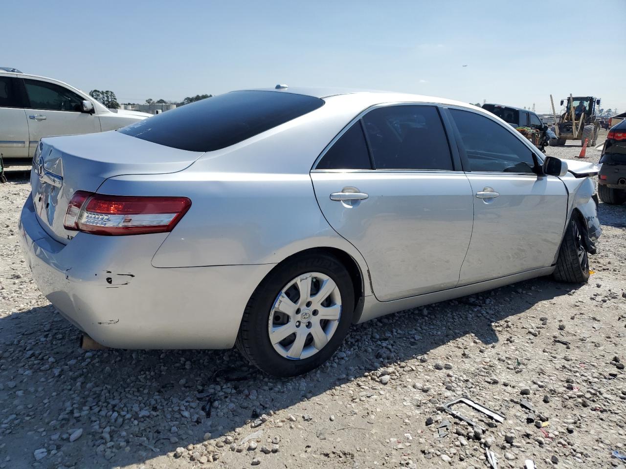 2010 Toyota Camry VIN 4T1BF3EK4AU084641 Copart auction photo, all over / minor dent/scratches damage thumbnail 3