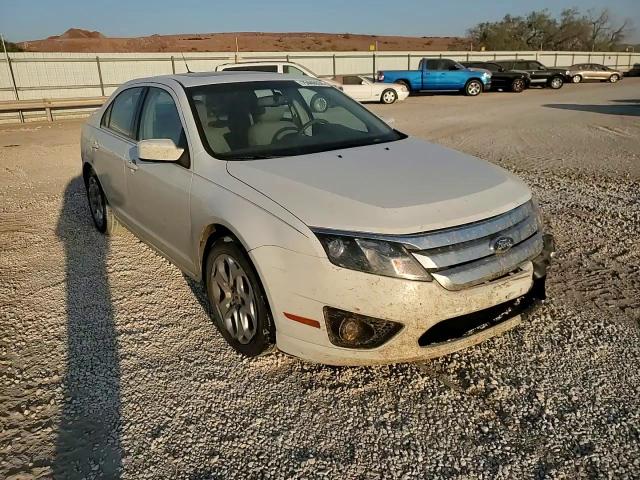 2011 Ford Fusion VIN 3FAHP0HA1BR309268 Copart auction photo, front end / hail damage thumbnail 10