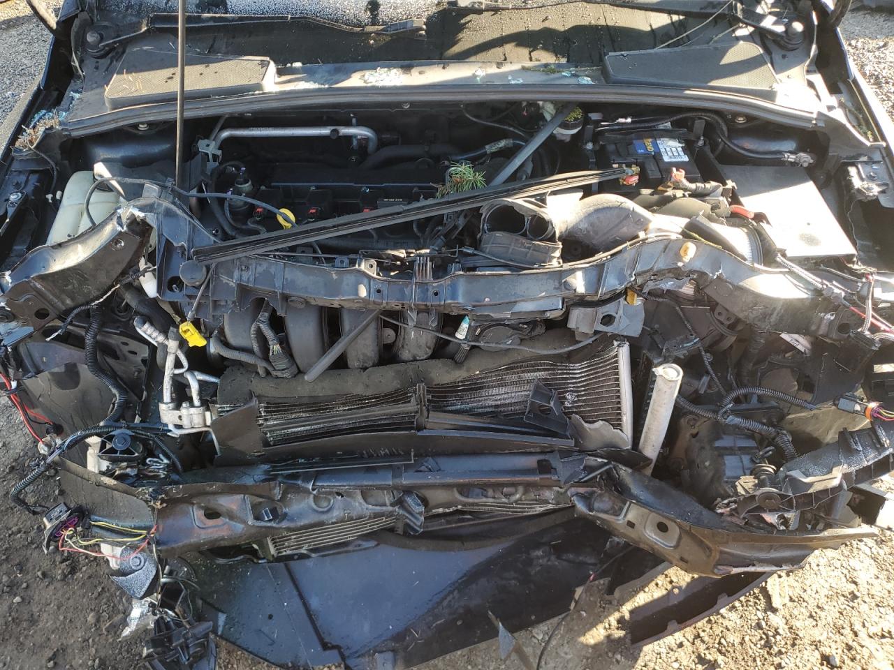 2013 Ford Focus VIN 1FADP3K26DL164652 Copart auction photo, front end / side damage thumbnail 12