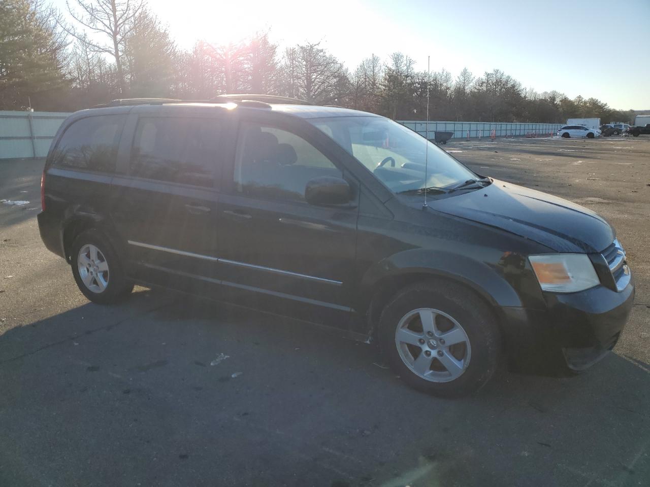 2010 Dodge Caravan VIN 2D4RN5D11AR314226 Copart auction photo, rear end / side damage thumbnail 4