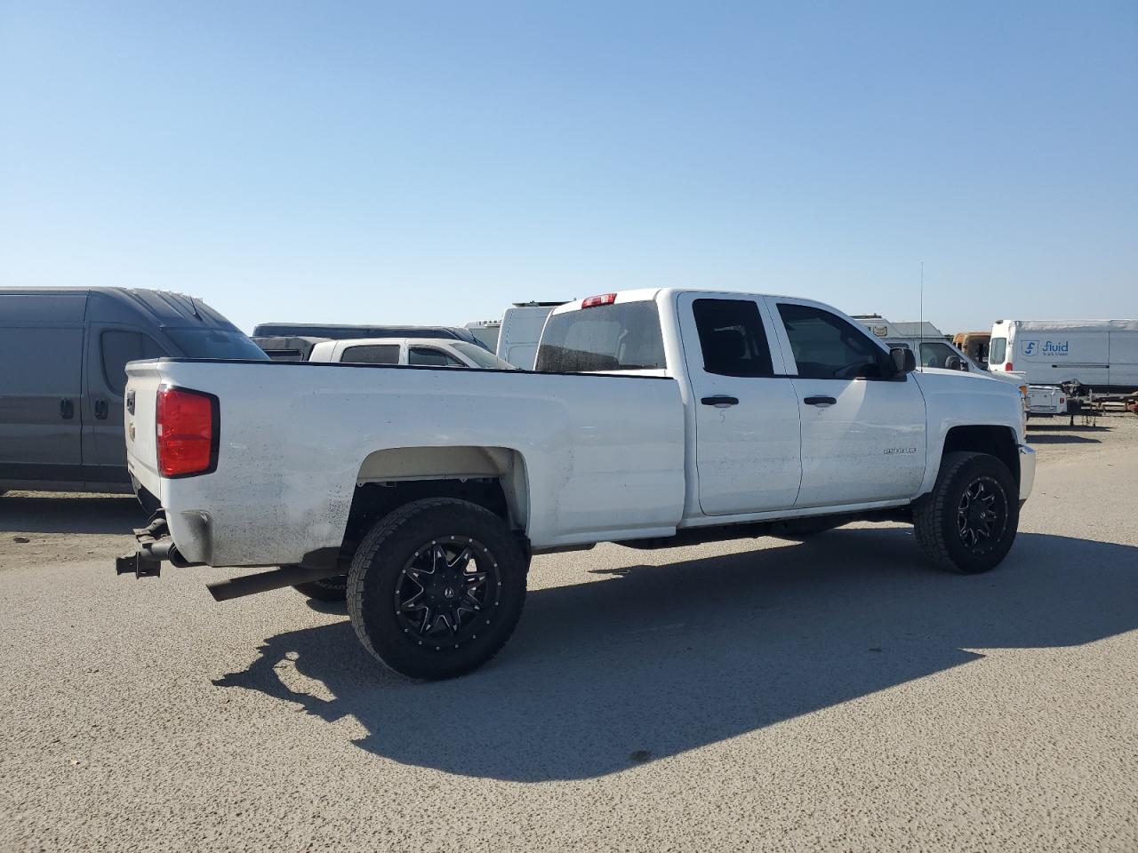 2018 Chevrolet Silverado VIN 1GC2CUEG6JZ295356 Copart auction photo, rear end / side damage thumbnail 3